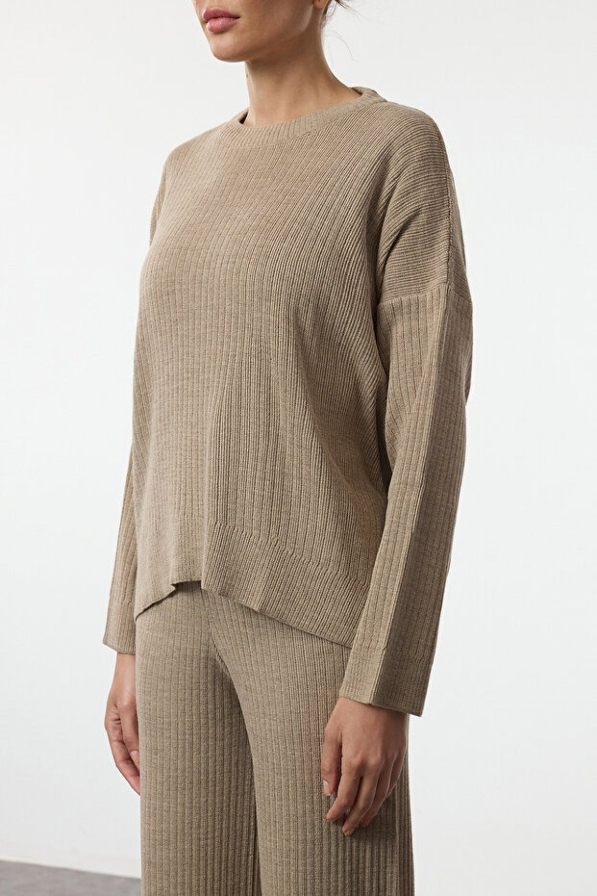 2-Piece Loose Fit Basic Ribbed Knit Top & Pants Set