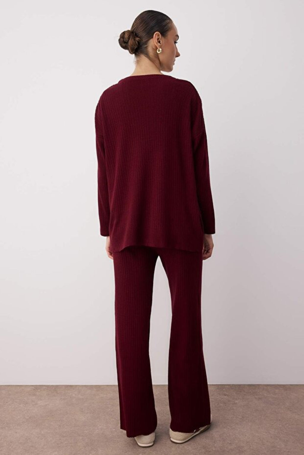 2-Piece Loose Fit Basic Ribbed Knit Top & Pants Set