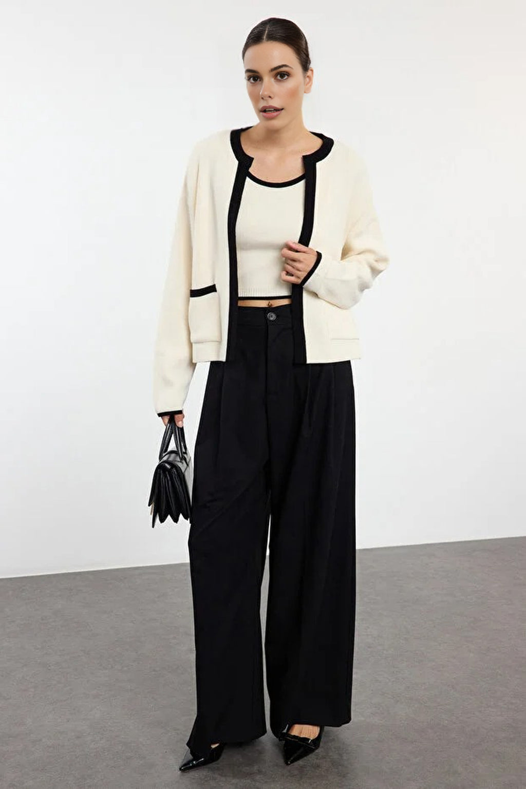 2-Piece Color Block Knit Blouse-Cardigan Set