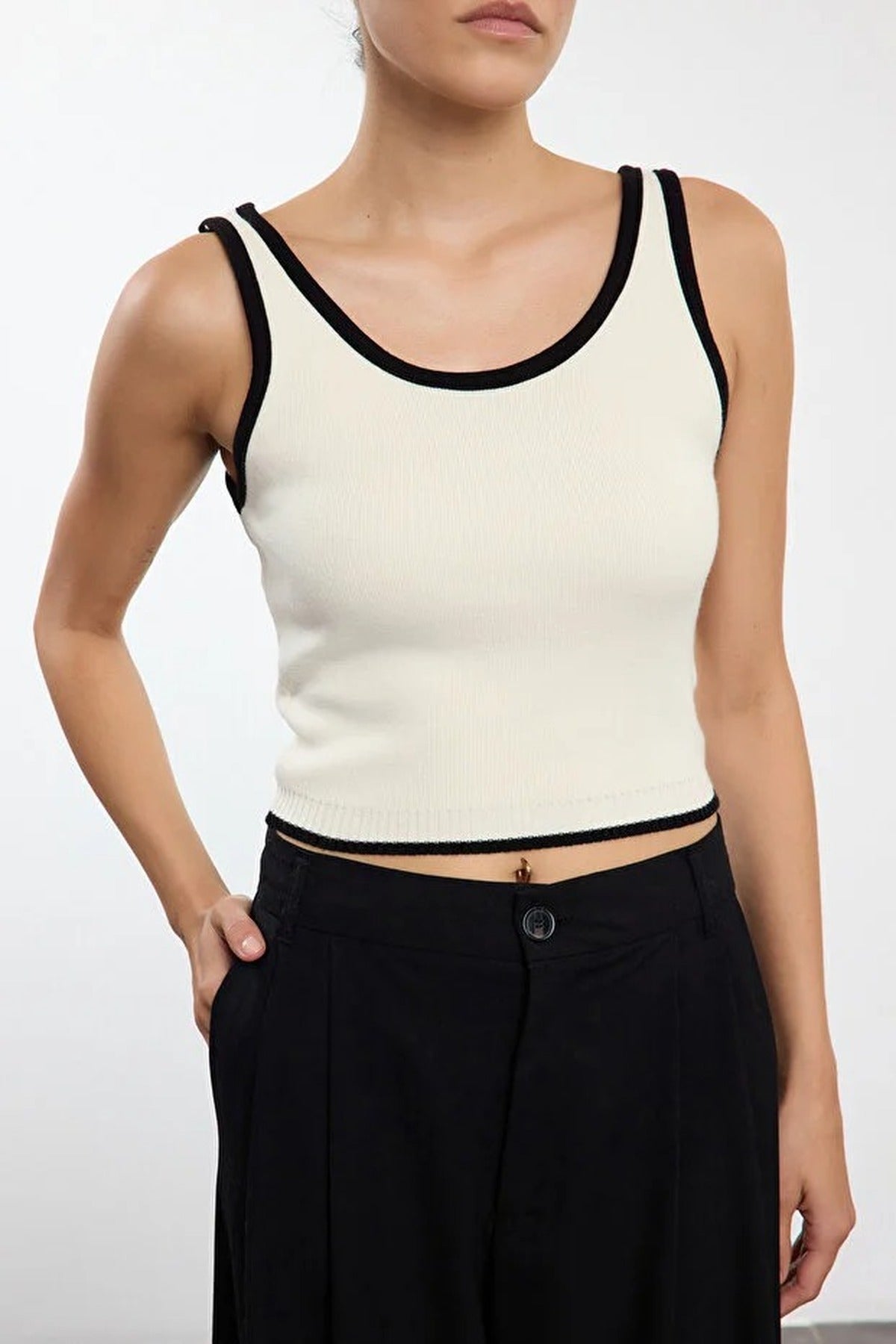 2-Piece Color Block Knit Blouse-Cardigan Set