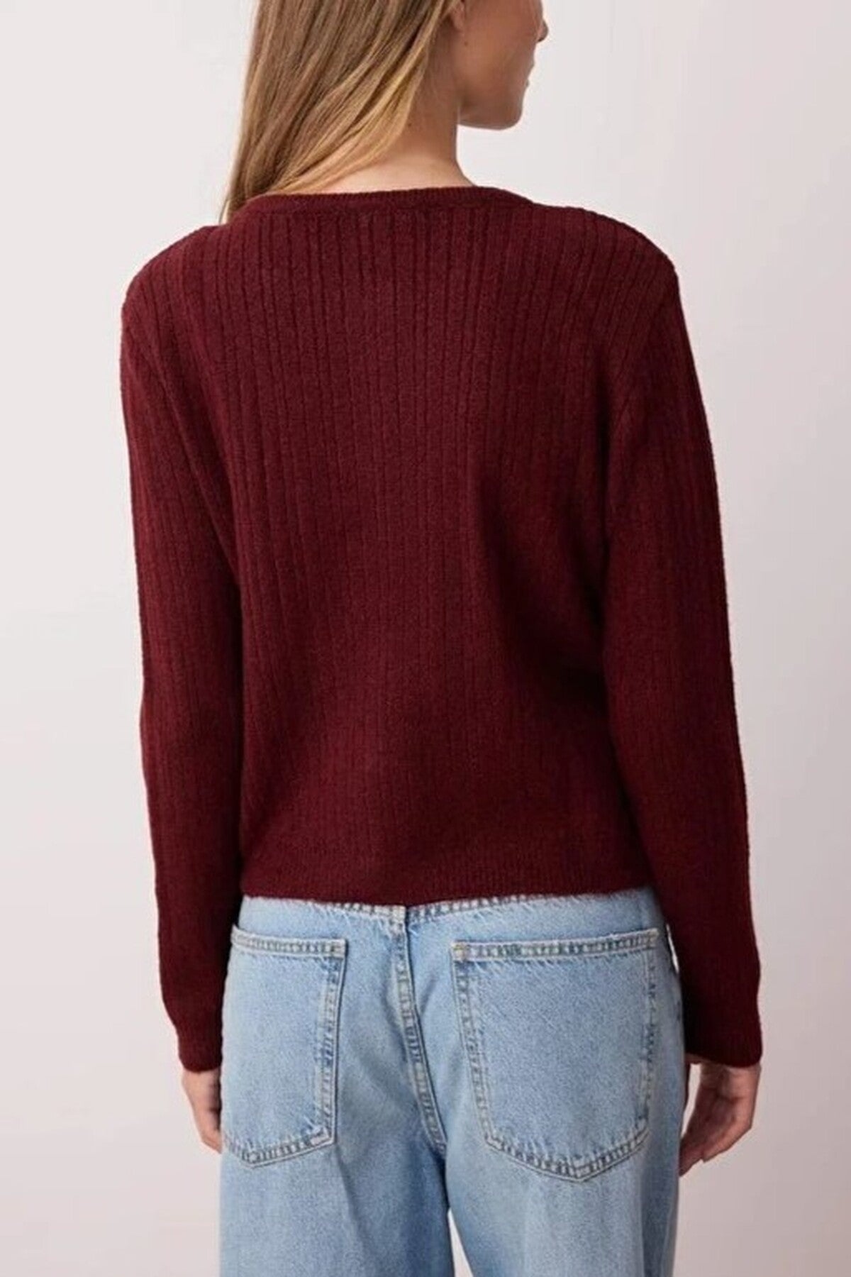 2-Piece Square Neck Cardigan-Blouse Knit Set with Lace Garnish