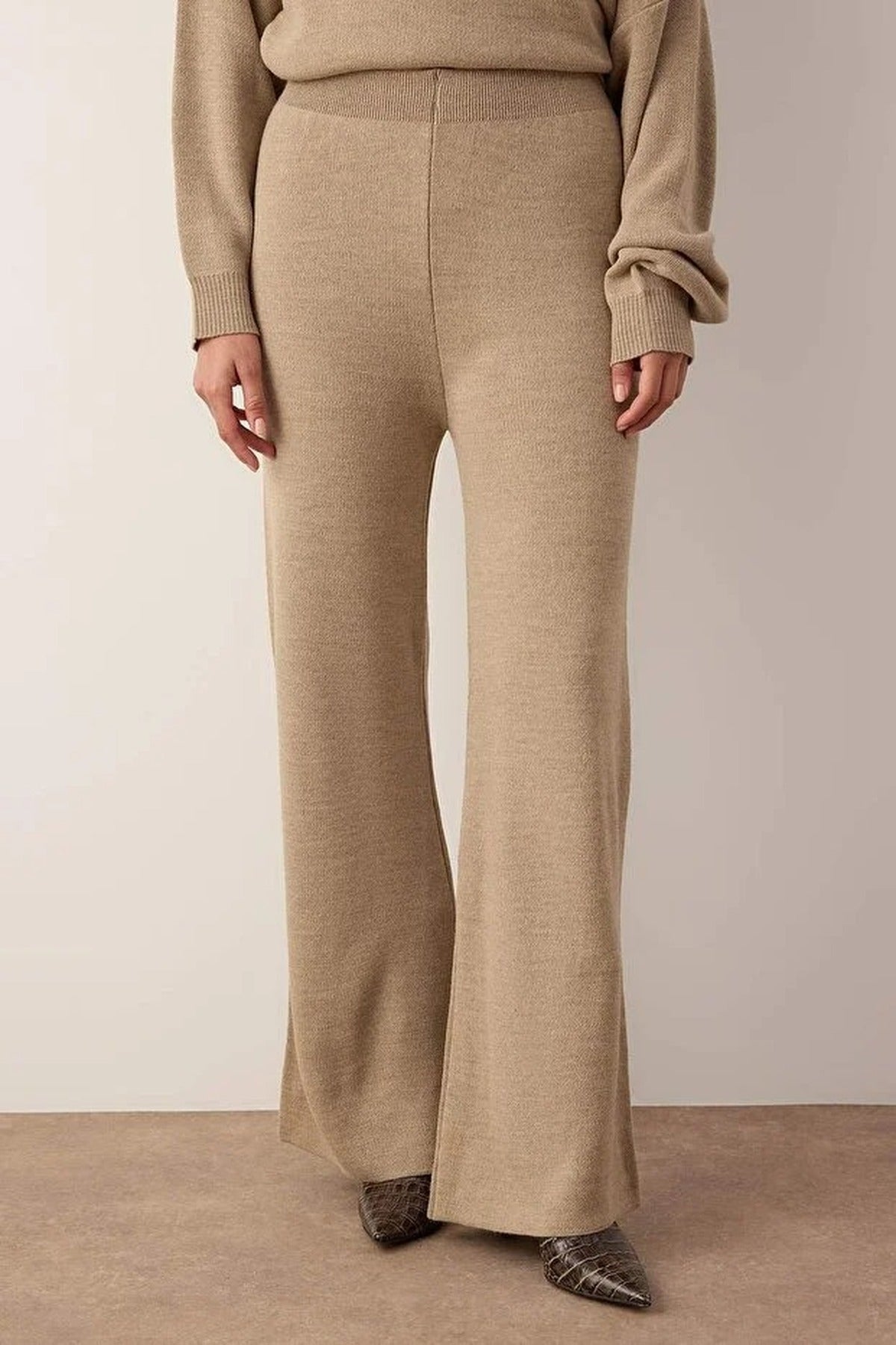 2-Piece Knitwear Boat Neck Sweater-Pants Set