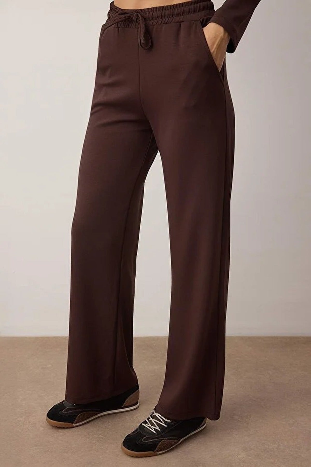 2-Piece Regular Knit Top and Bottom Set with Scarf Detail