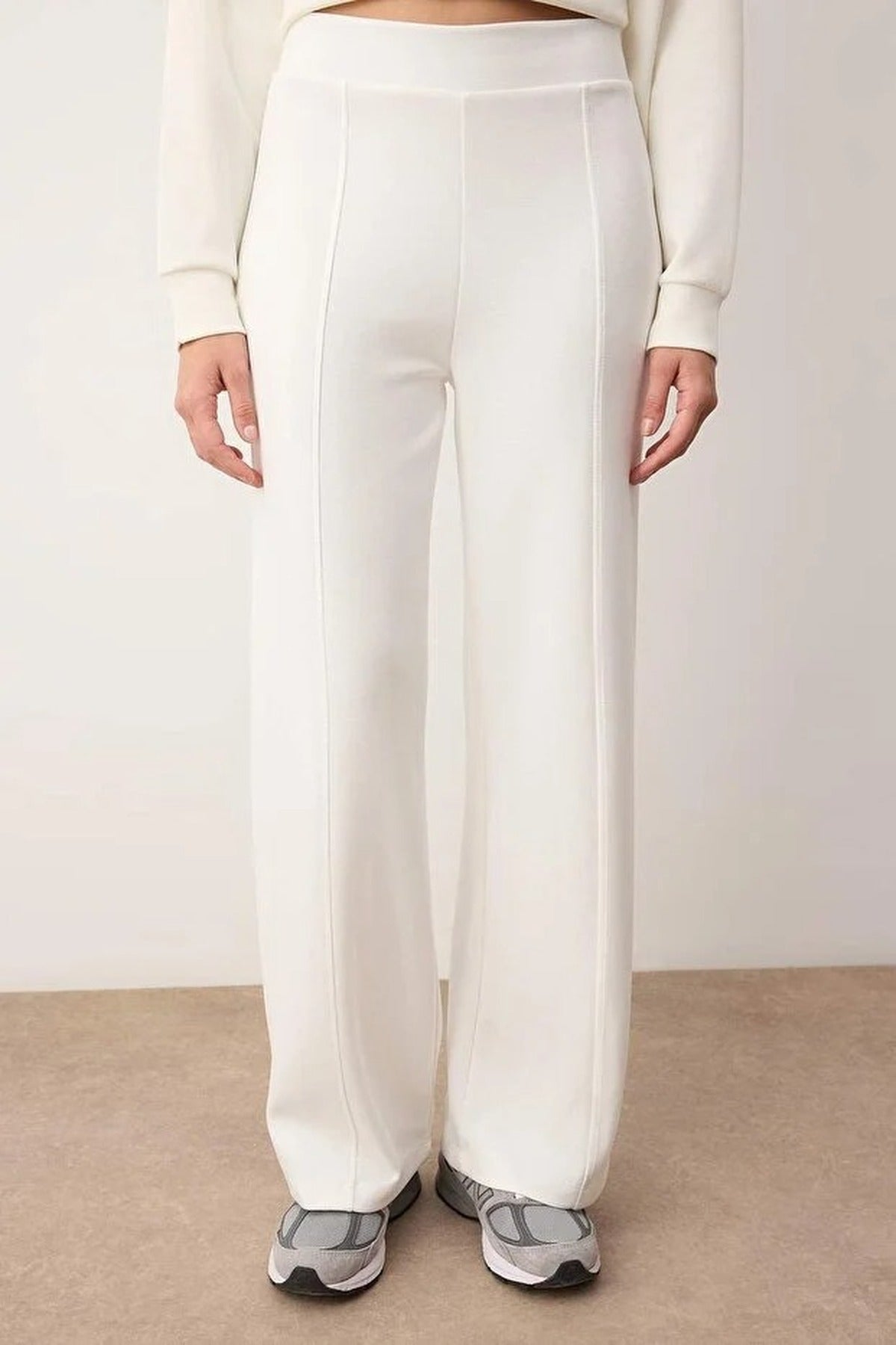 2-Piece Soft Fabric Knit Top and Bottom Set