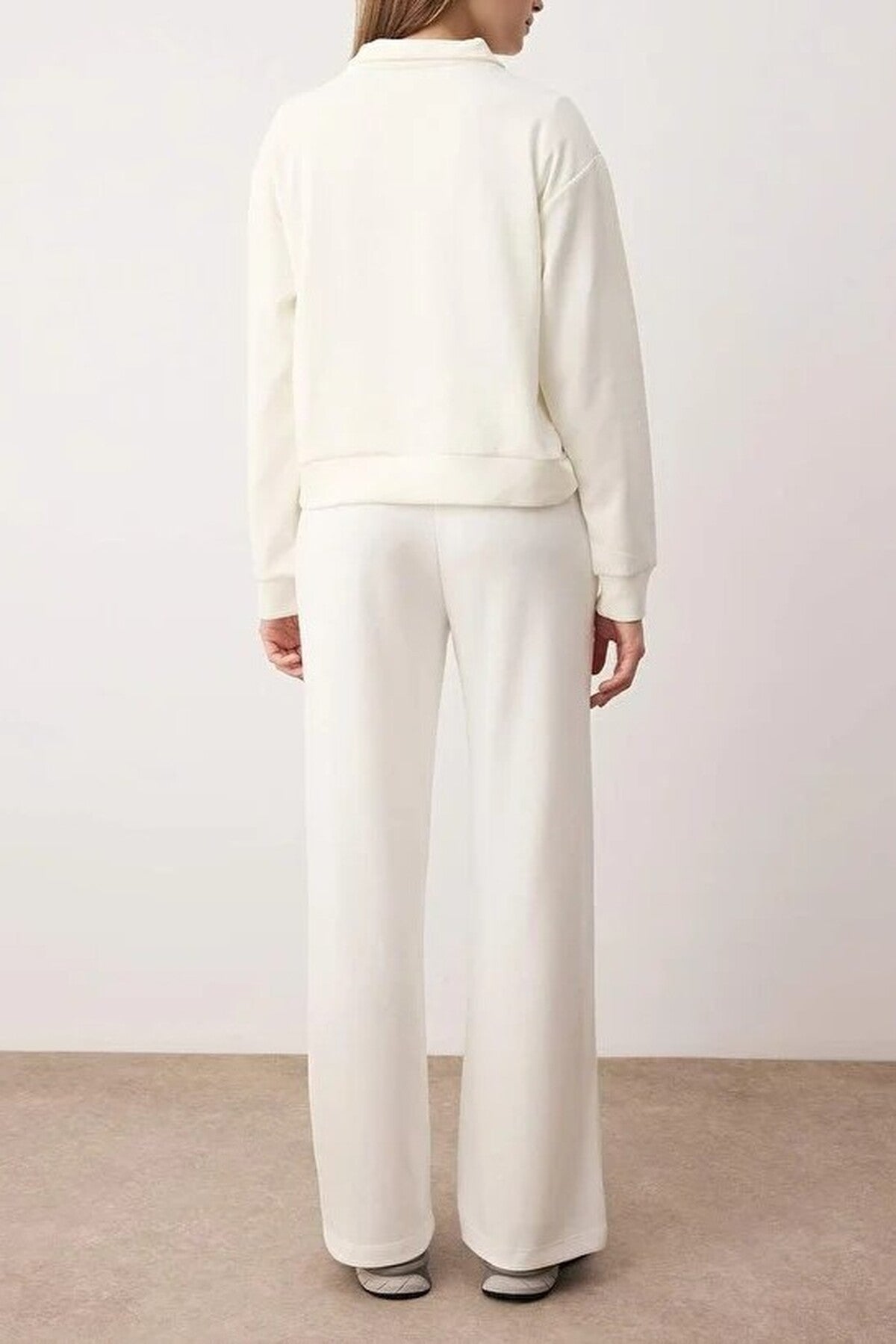 2-Piece Soft Fabric Knit Top and Bottom Set