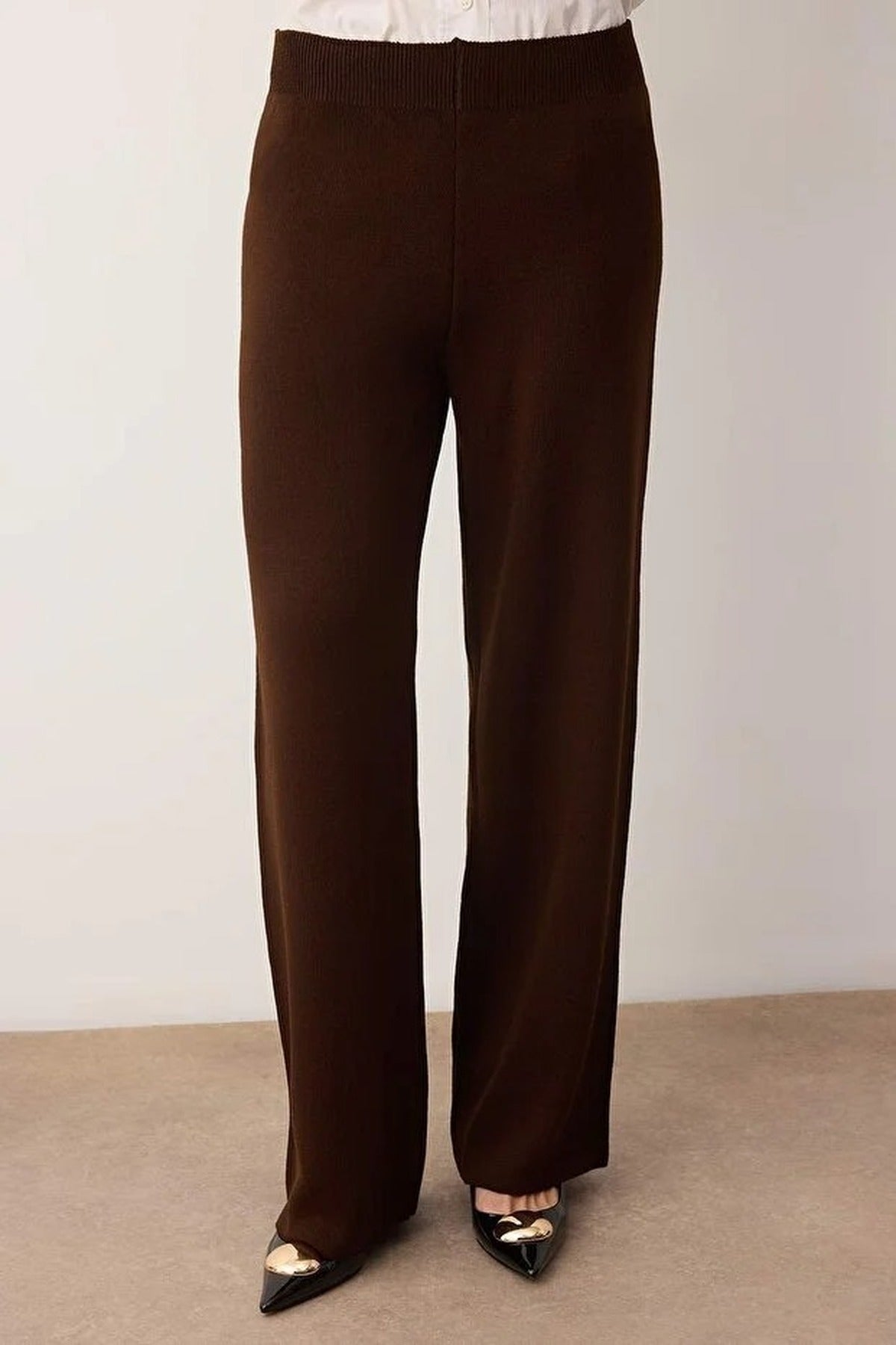 2-Piece Gold Button & Leather Belt Detail Knit Top and Bottom Set