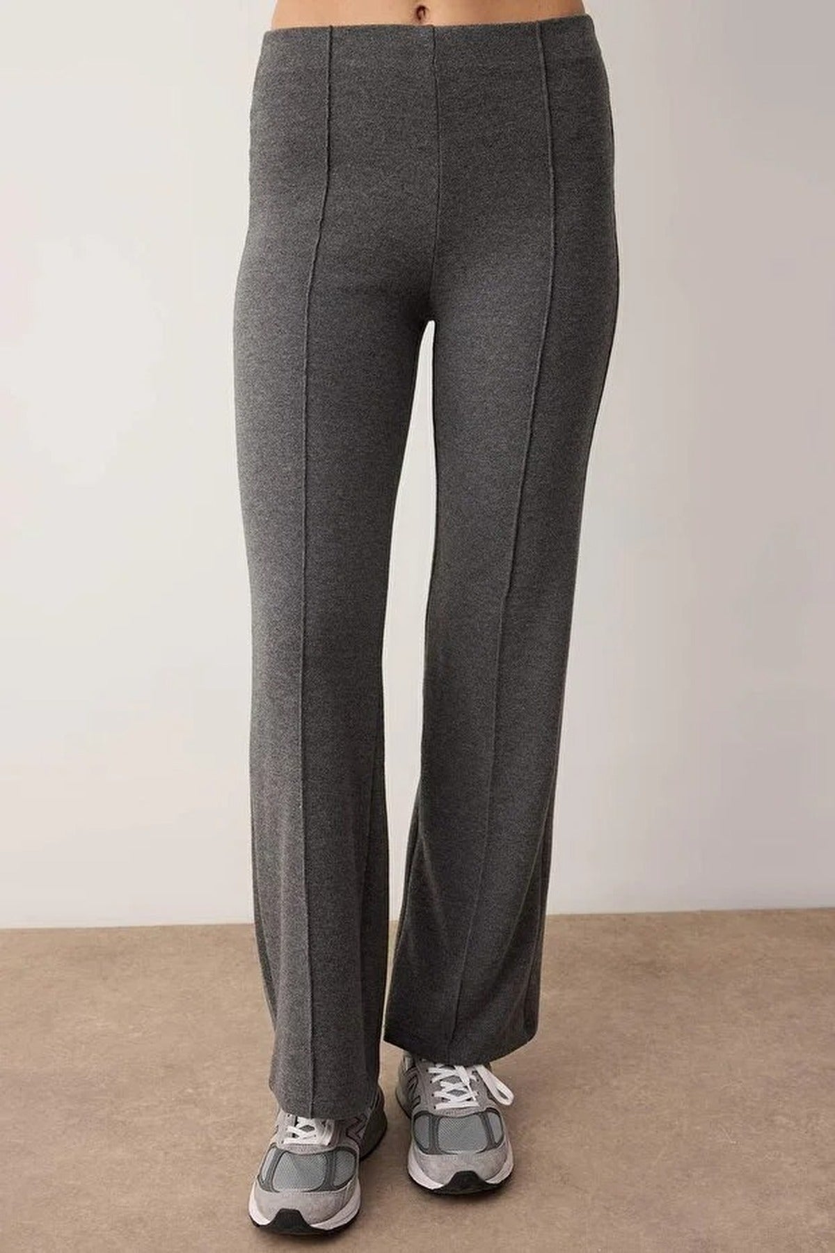 2-Piece Fitted Flexible Knit Top and Bottom Set