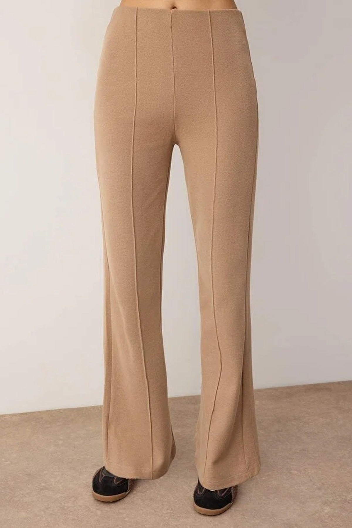 2-Piece Fitted Flexible Knit Top and Bottom Set