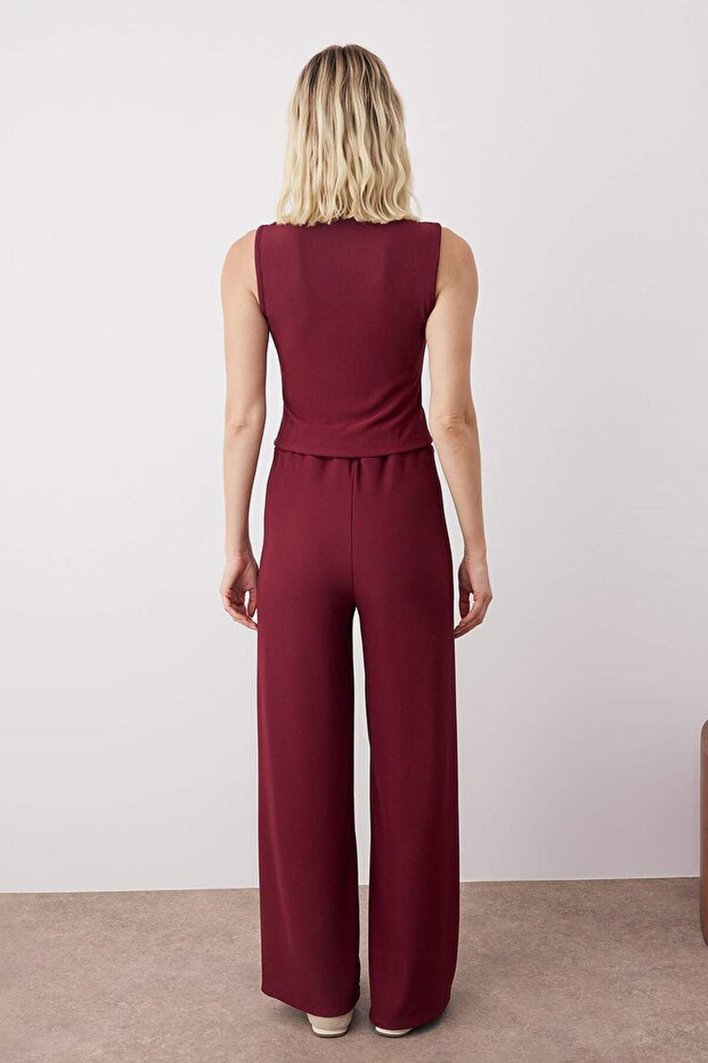 2-Piece Knitted Top and Bottom Set