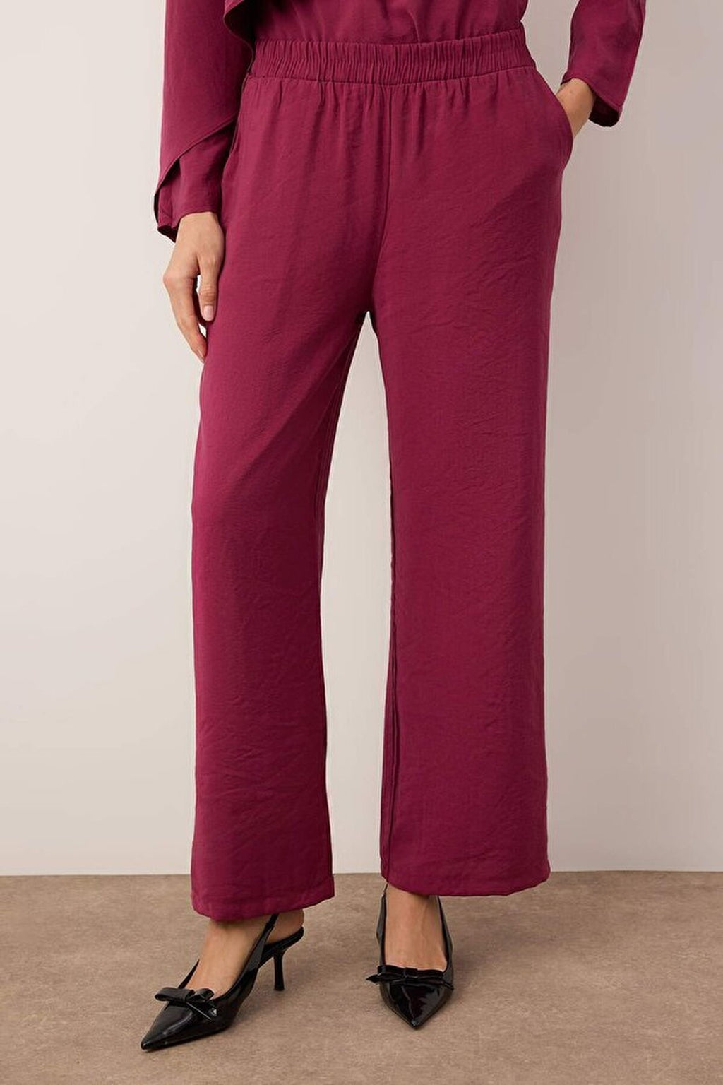 2-Piece Modal Fabric Woven Top and Bottom Set