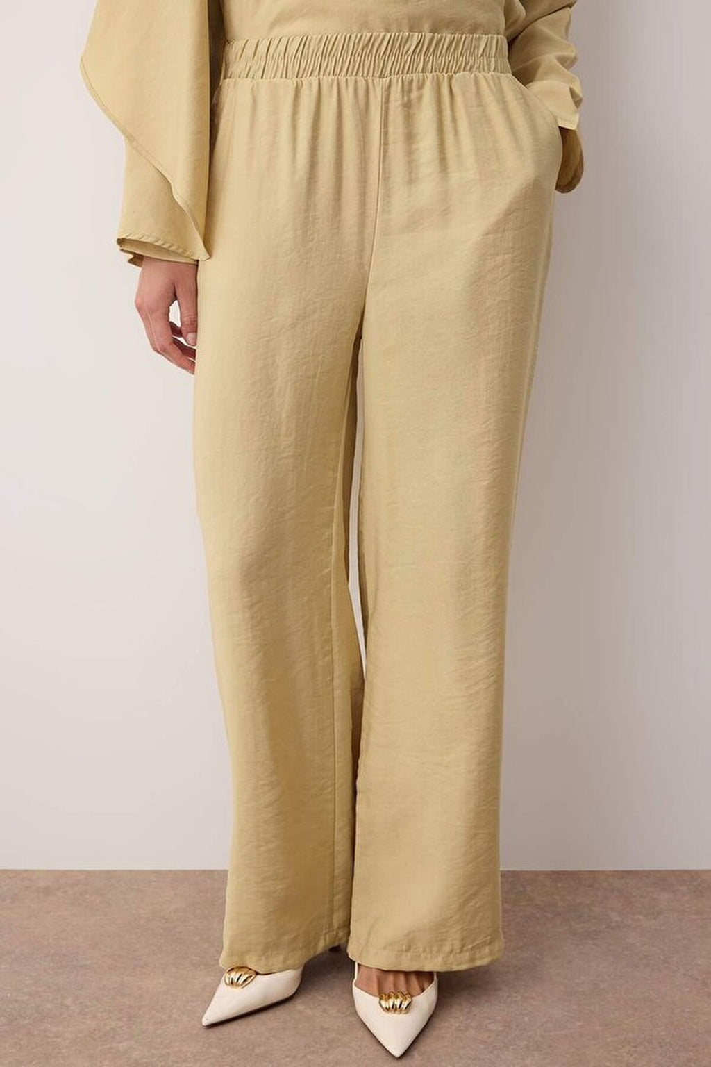2-Piece Modal Fabric Woven Top and Bottom Set