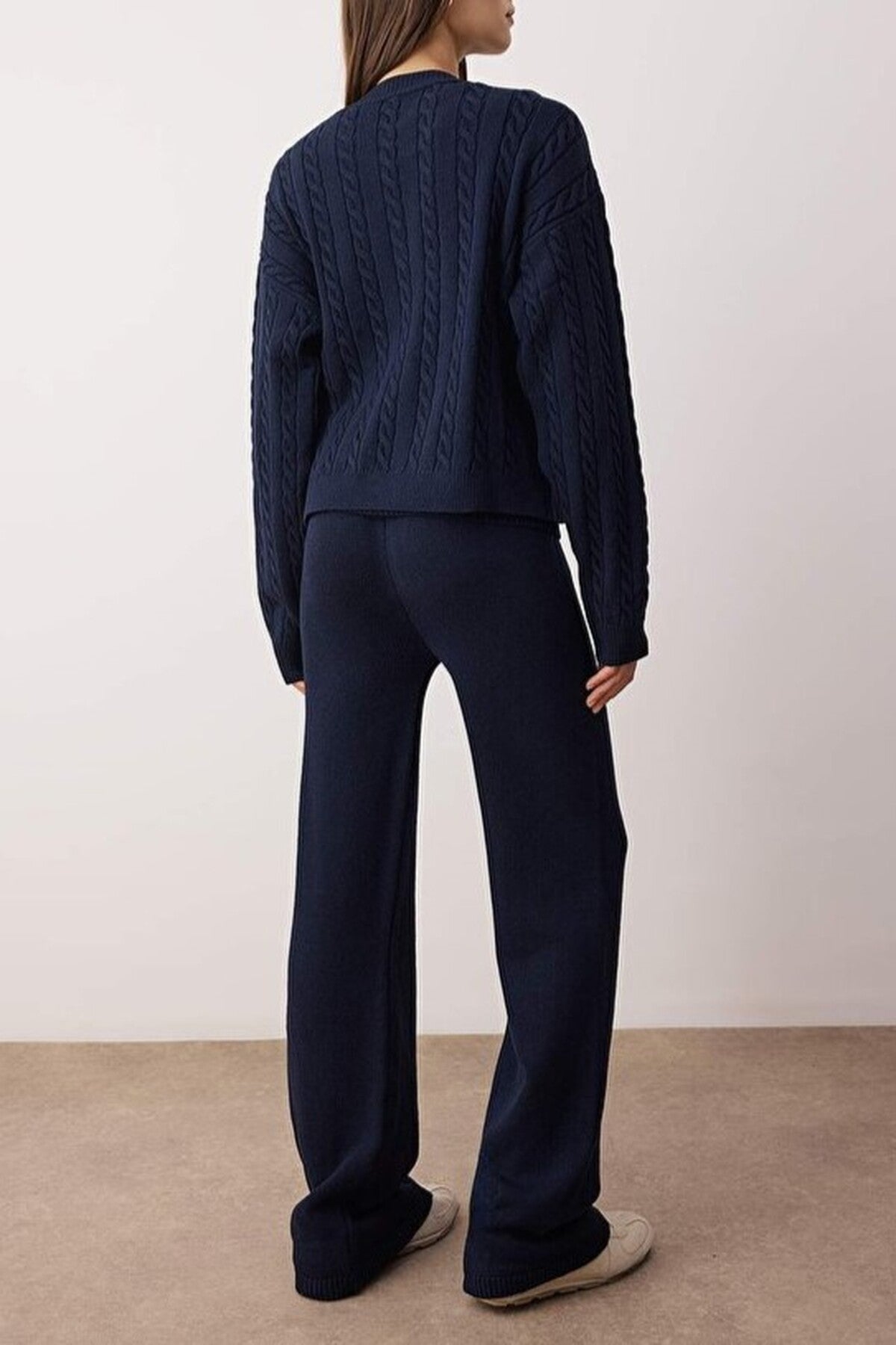 2-Piece Soft Textured Braided-Plain Knit Top and Bottom Set