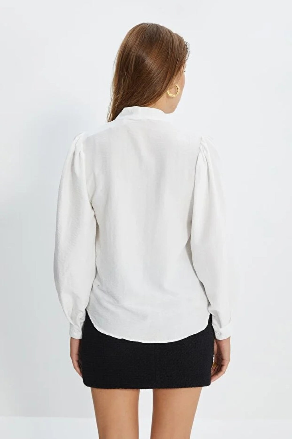 Woven Shirt with Collar Scarf Detail