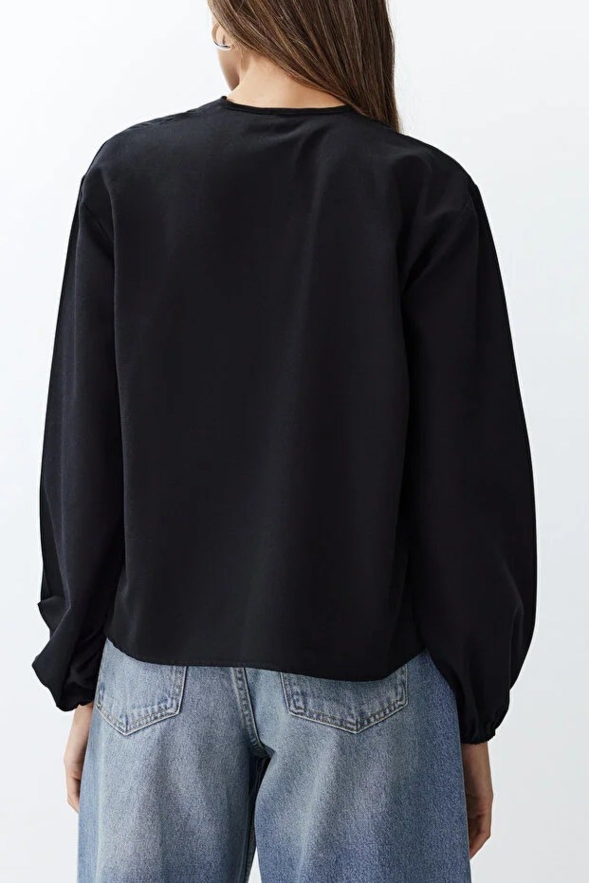 Woven Shirt with Front Tie Detail