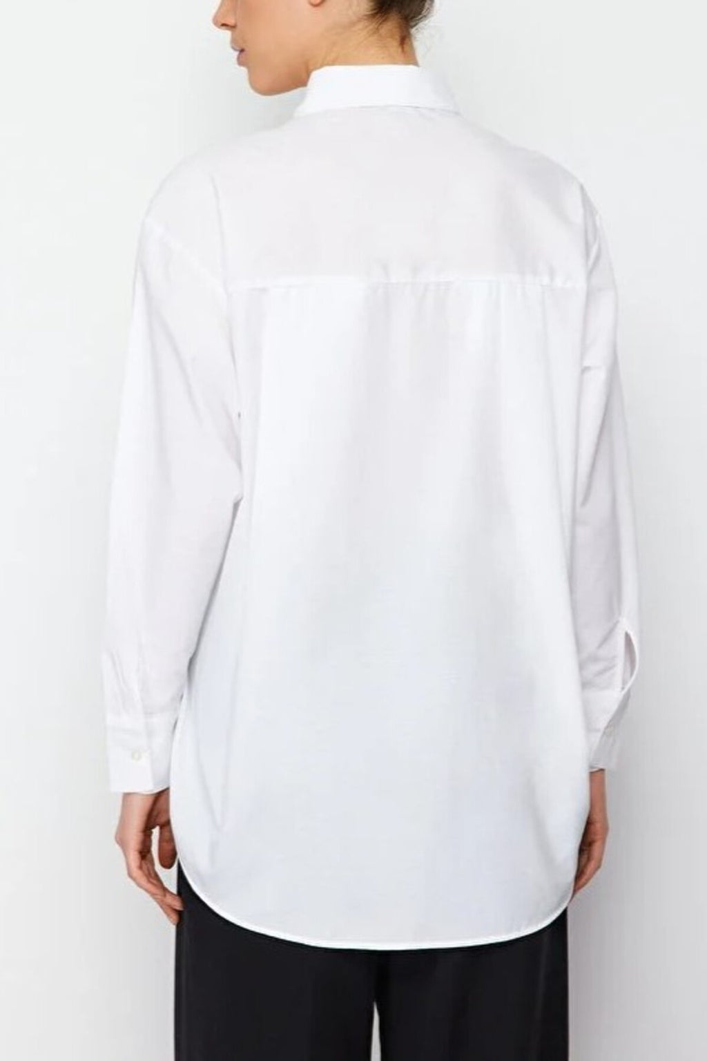 Single Pocket Boyfriend Cotton Woven Shirt