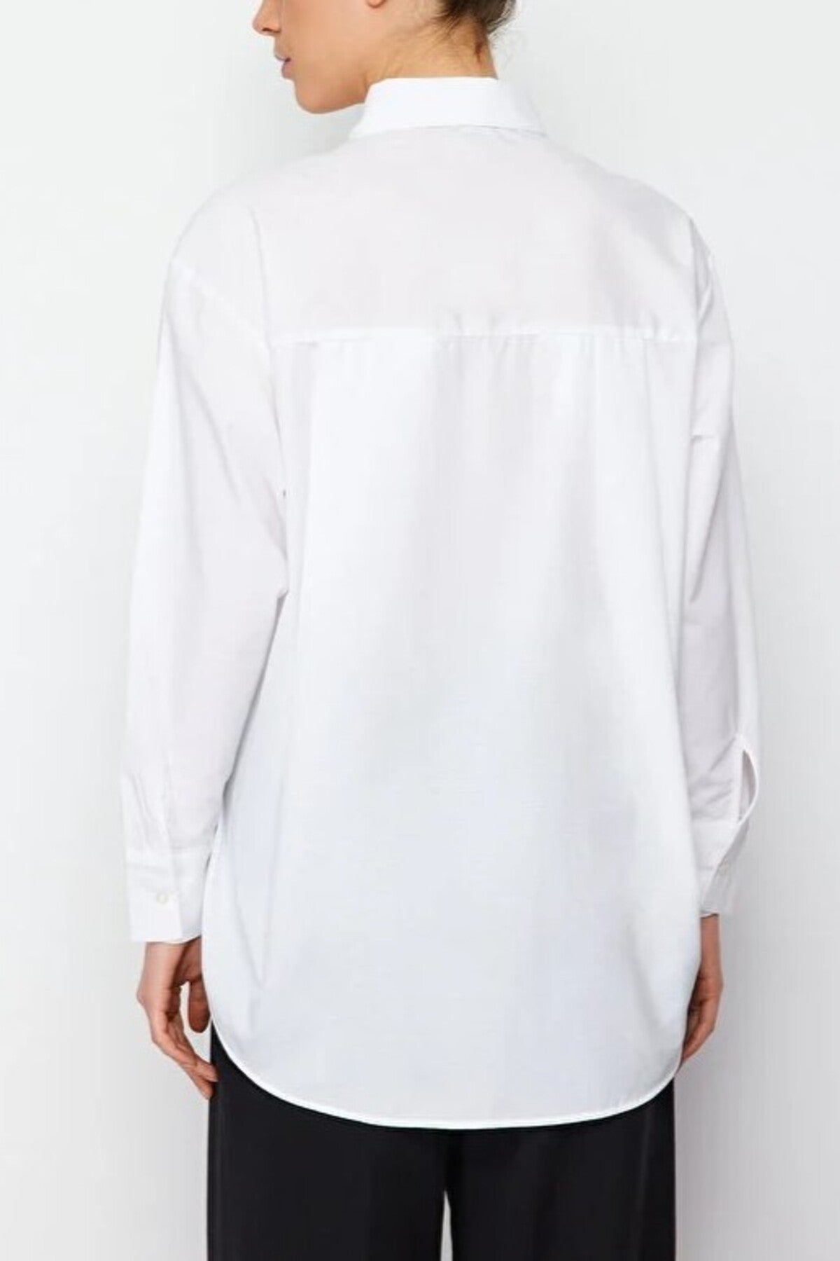 Single Pocket Boyfriend Cotton Woven Shirt