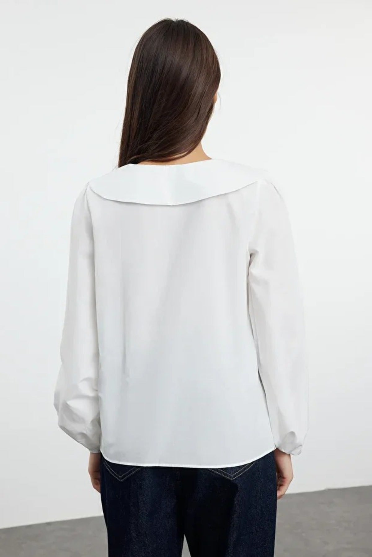 Woven Shirt with Embroidered Collar Detail