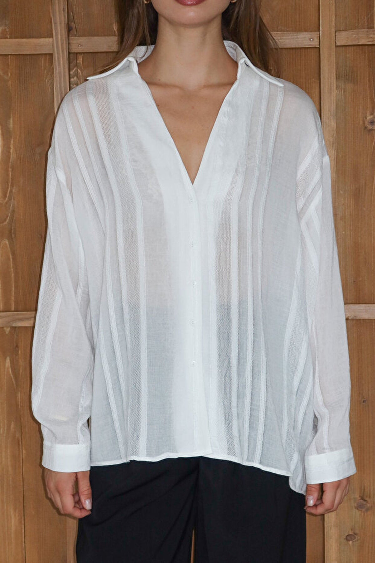 Ribbed Detail Lightly Transparent Shirt