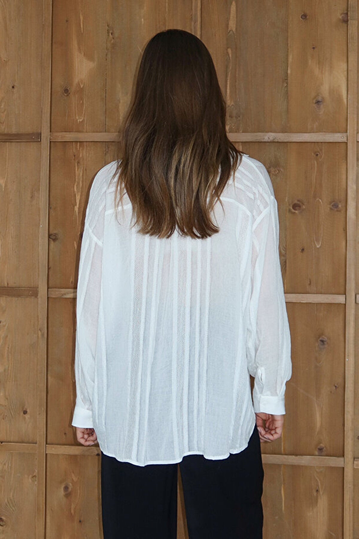 Ribbed Detail Lightly Transparent Shirt