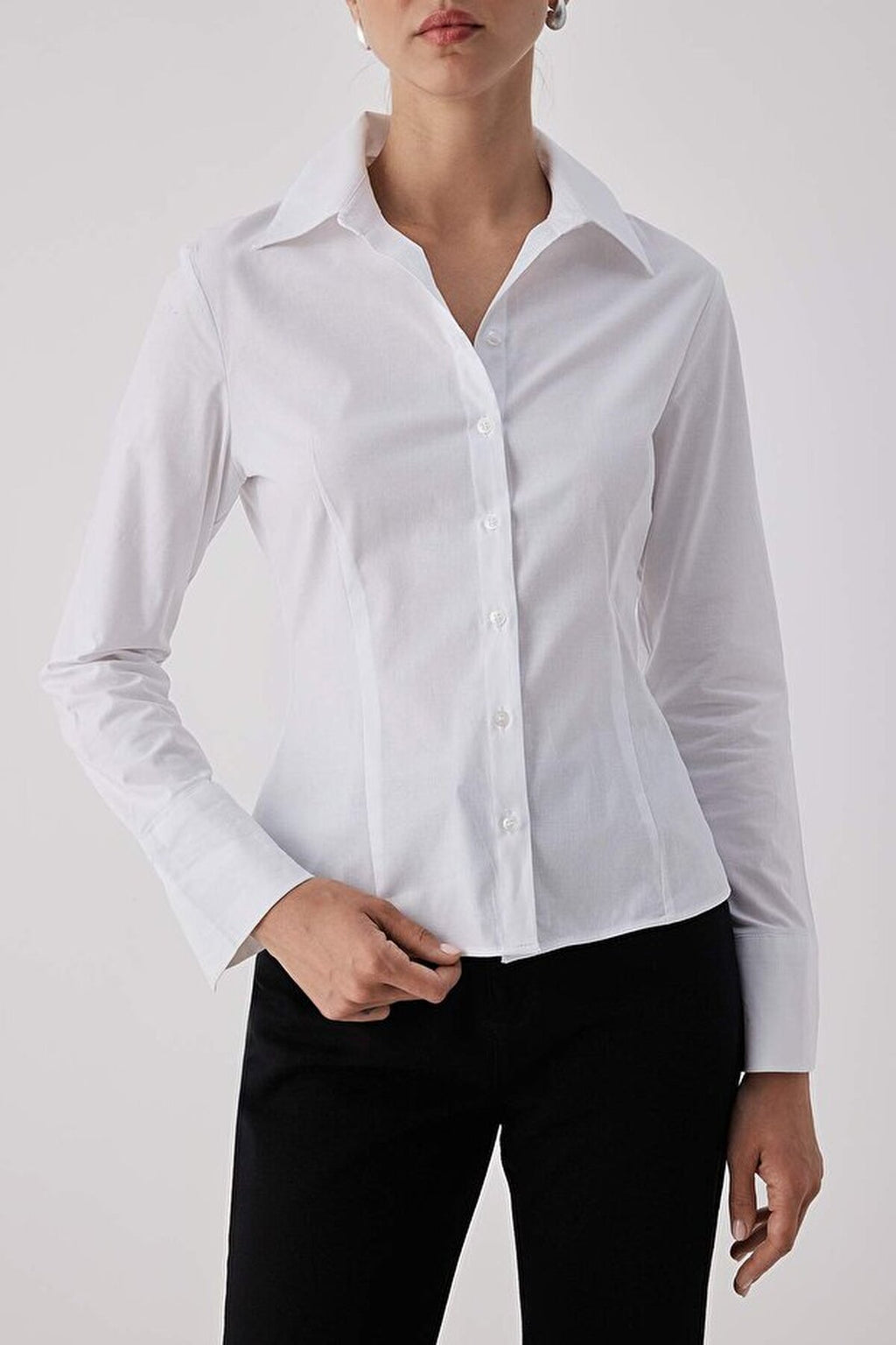 Waist-Fitting Cotton Woven Shirt