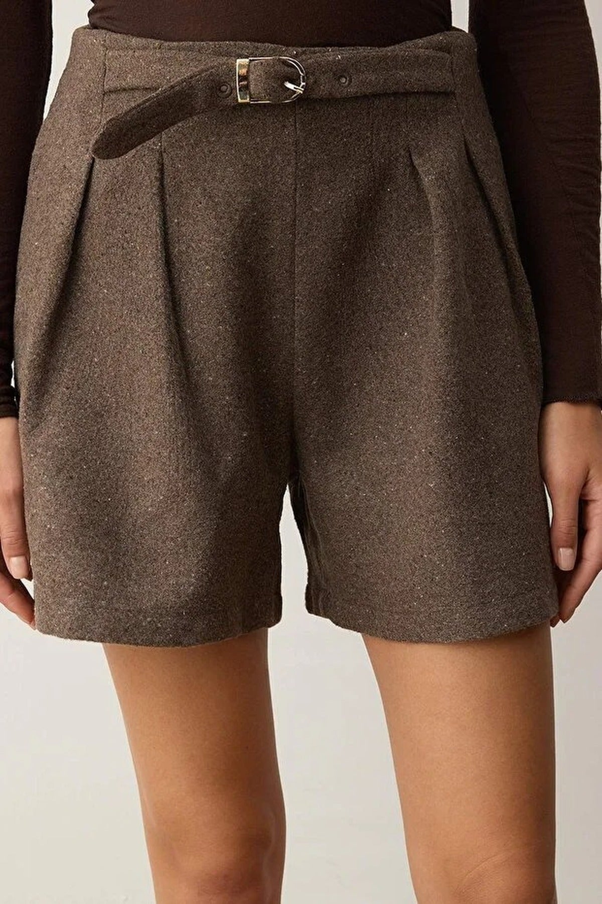 Cashmere Belt Buckle Short