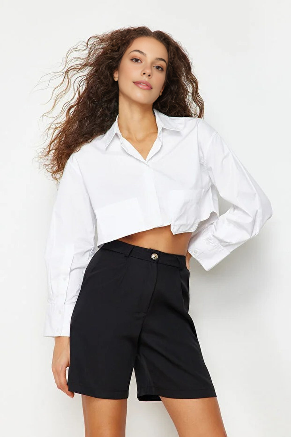 Regular Woven Shorts with Pockets