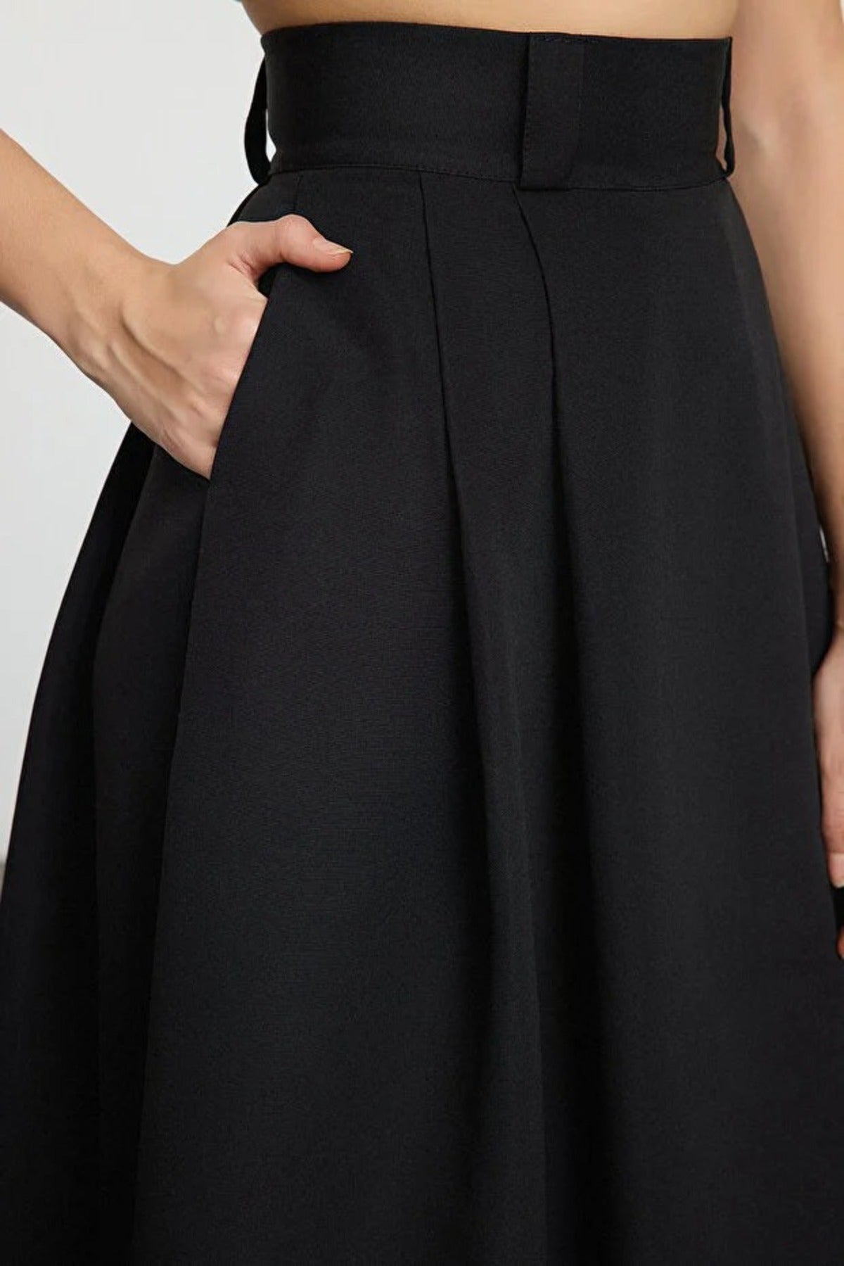 Maxi Length Woven Skirt with Pleated Detail