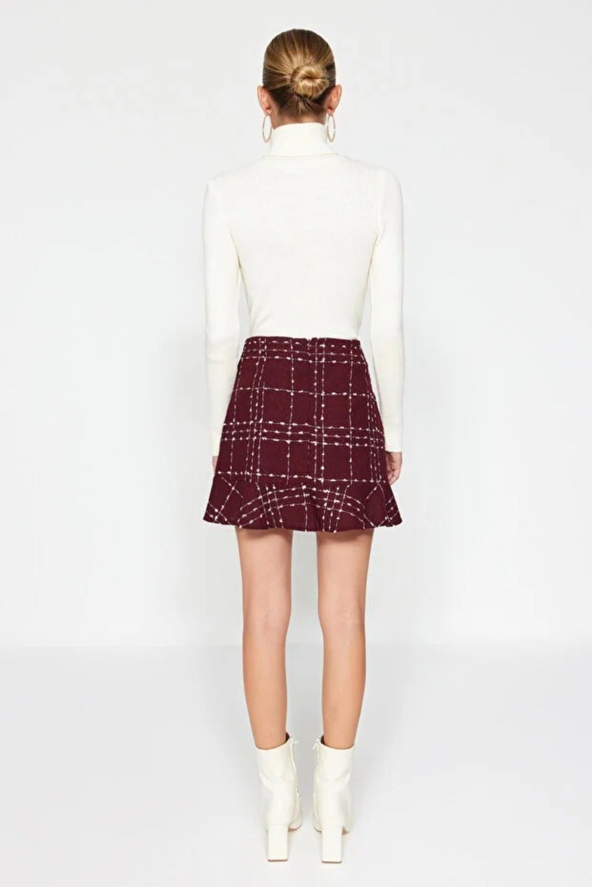 Tweed Skirt Flounce Mini Woven Skirt Button Detail