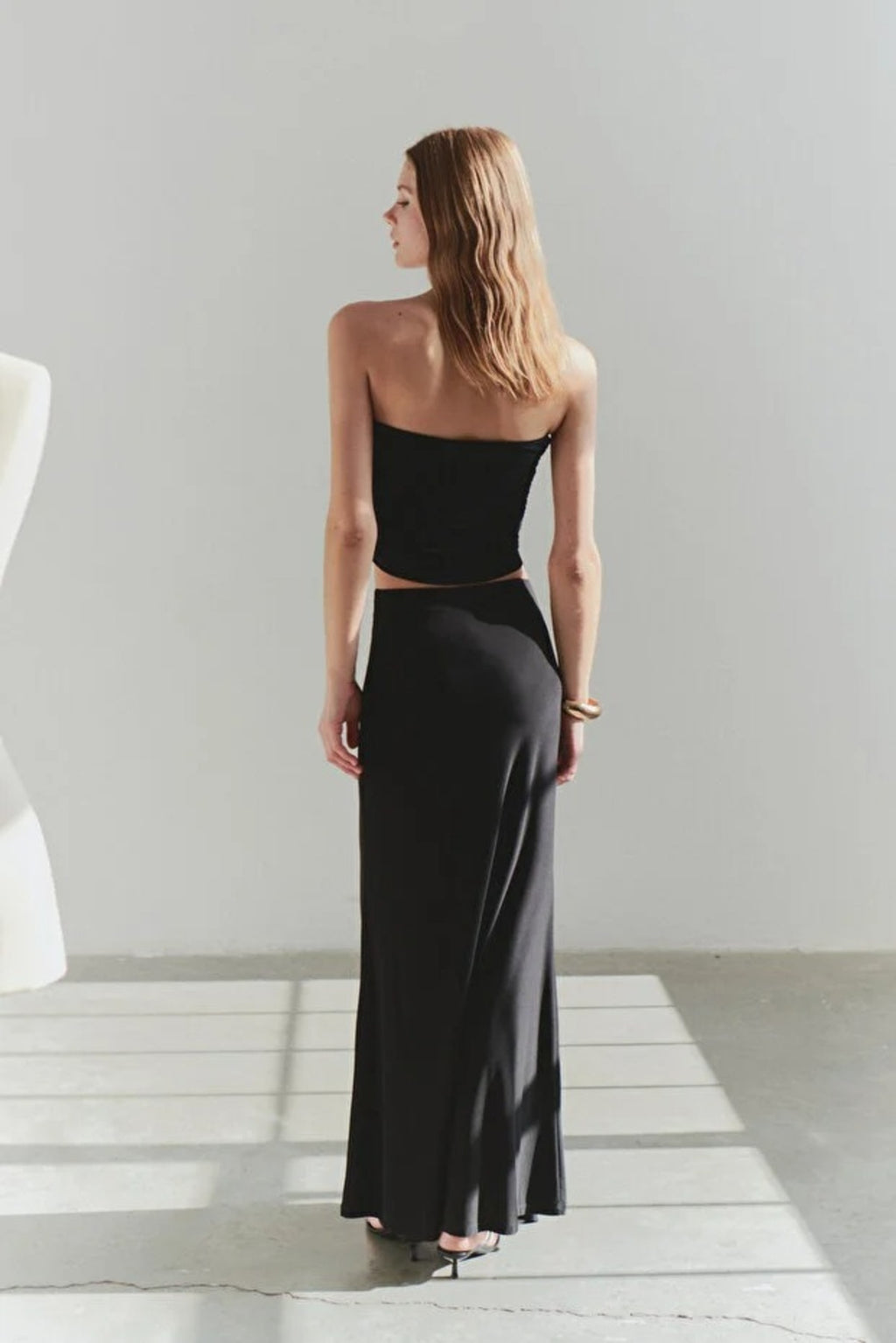 Knit Long Skirt with Accessory Detail