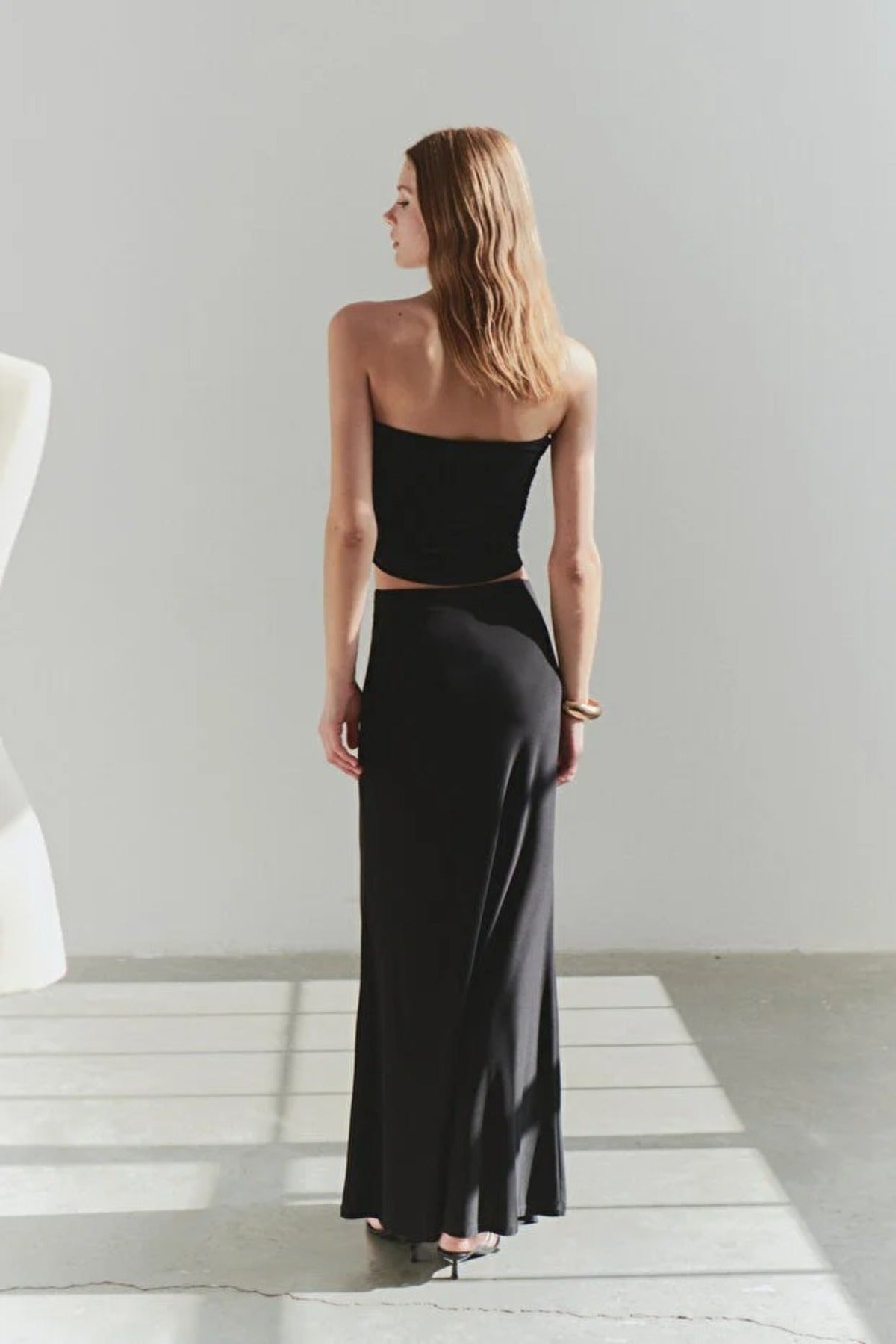 Knit Long Skirt with Accessory Detail