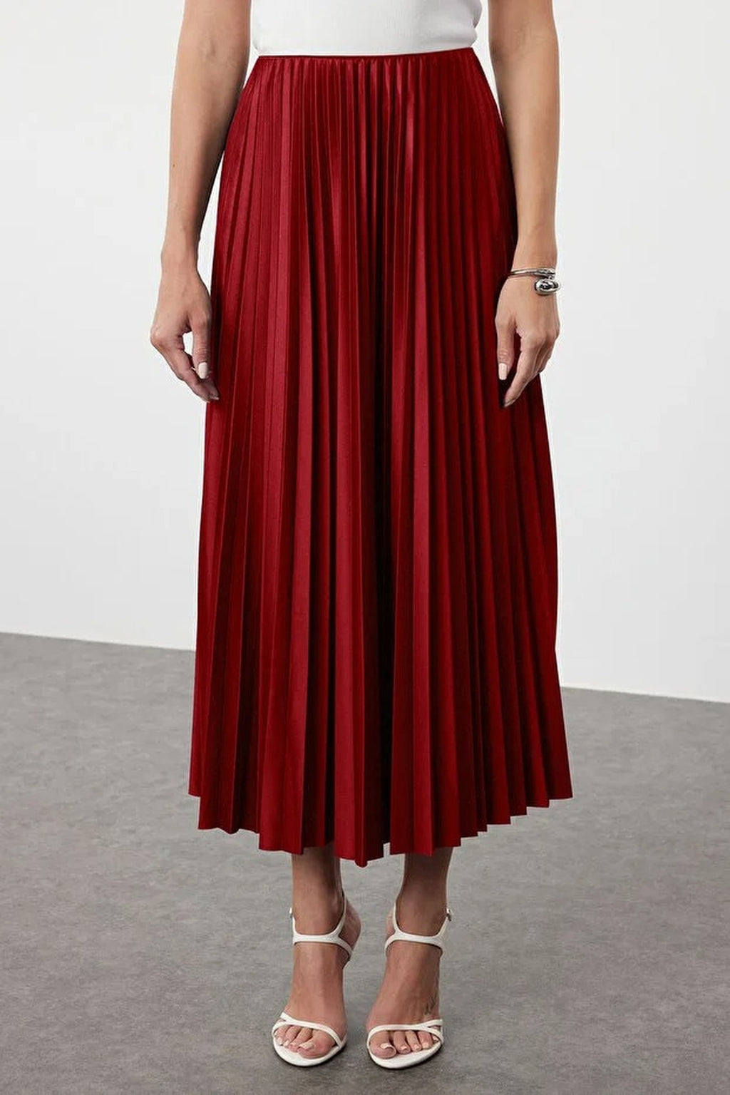 Pleated Maxi Stretch Knit Skirt