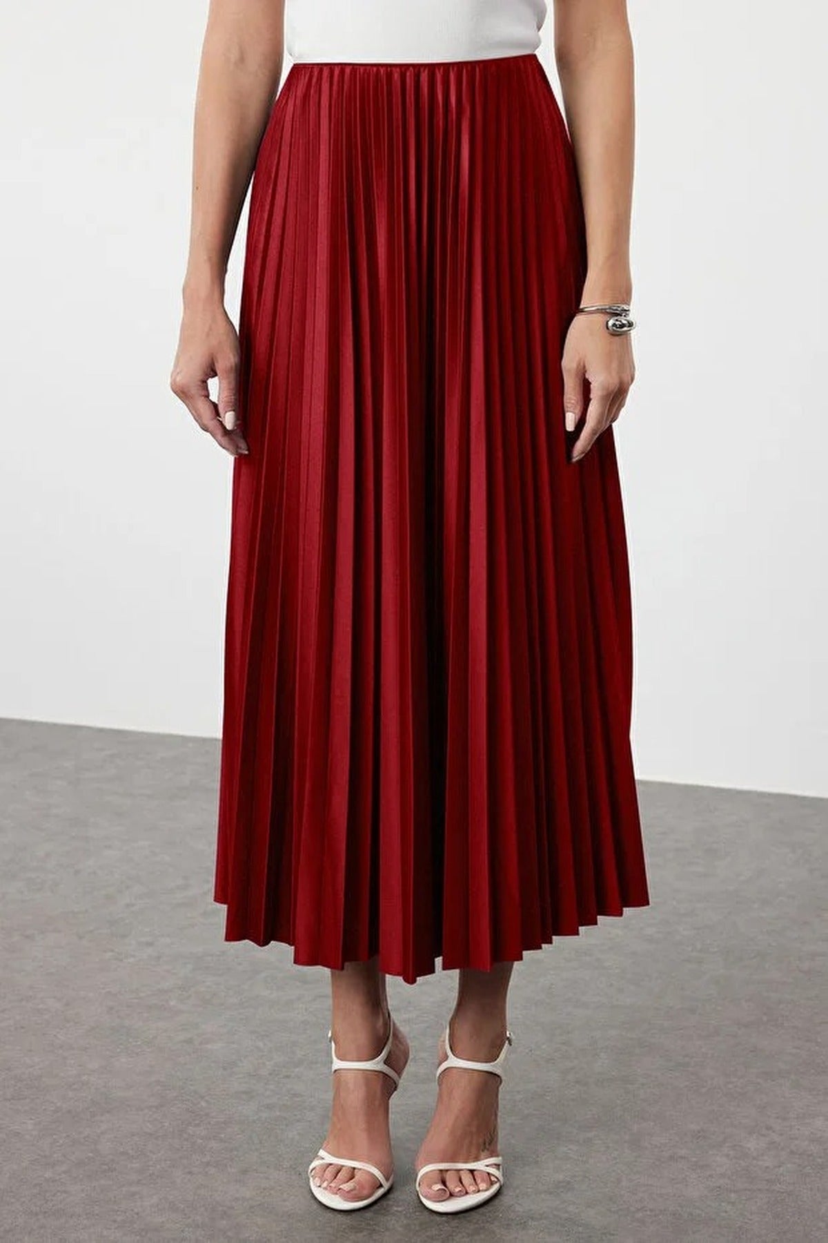 Pleated Maxi Stretch Knit Skirt
