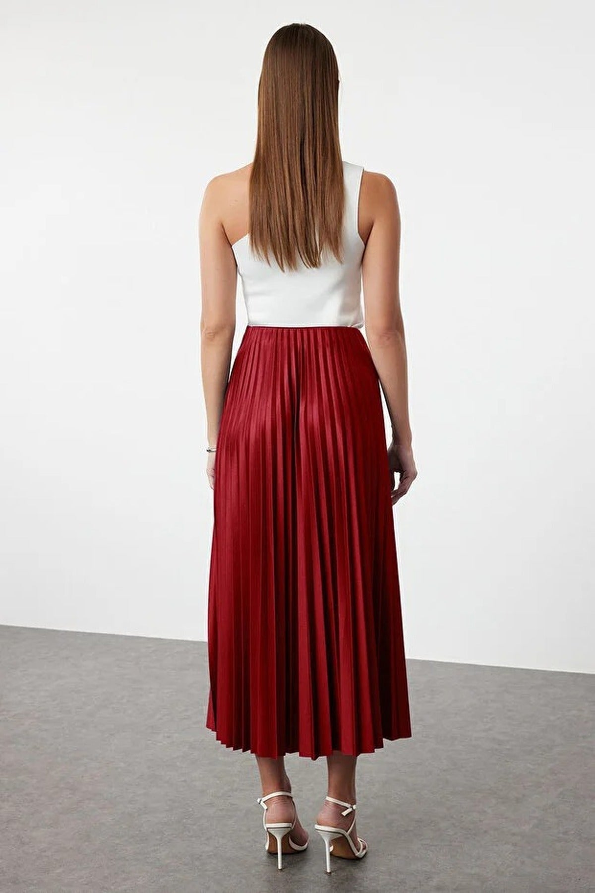 Pleated Maxi Stretch Knit Skirt