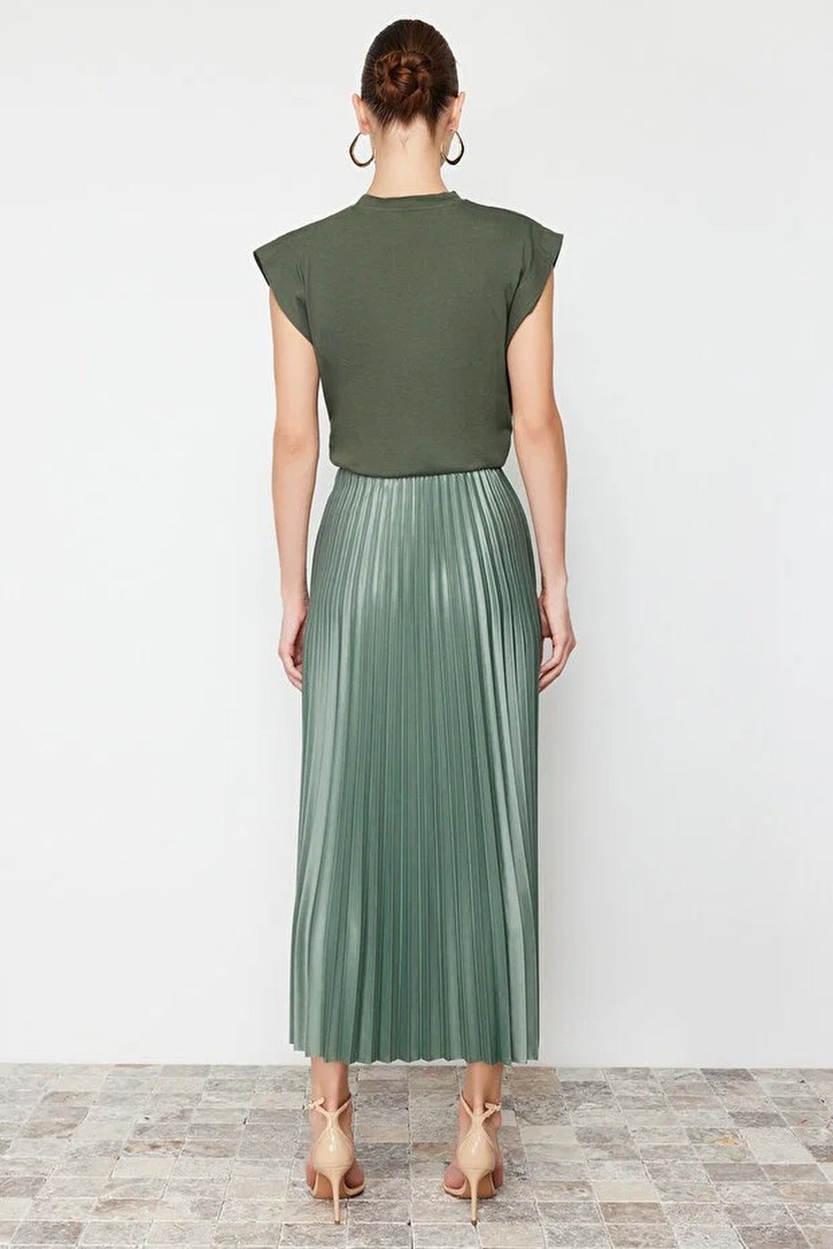 Pleated Maxi Stretch Knit Skirt