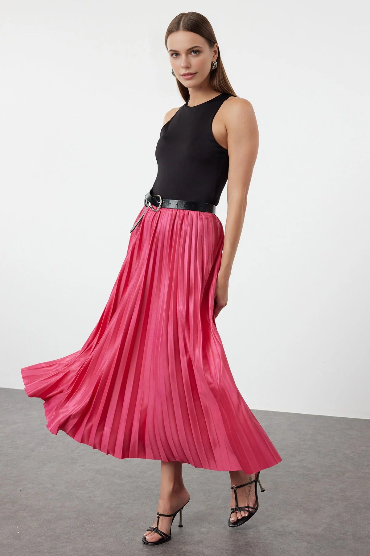 Pleated Maxi Stretch Knit Skirt