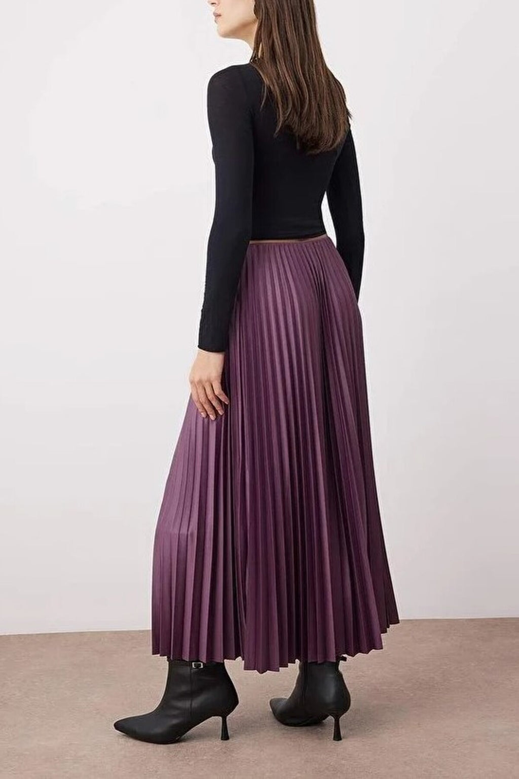 Pleated Maxi Stretch Knit Skirt
