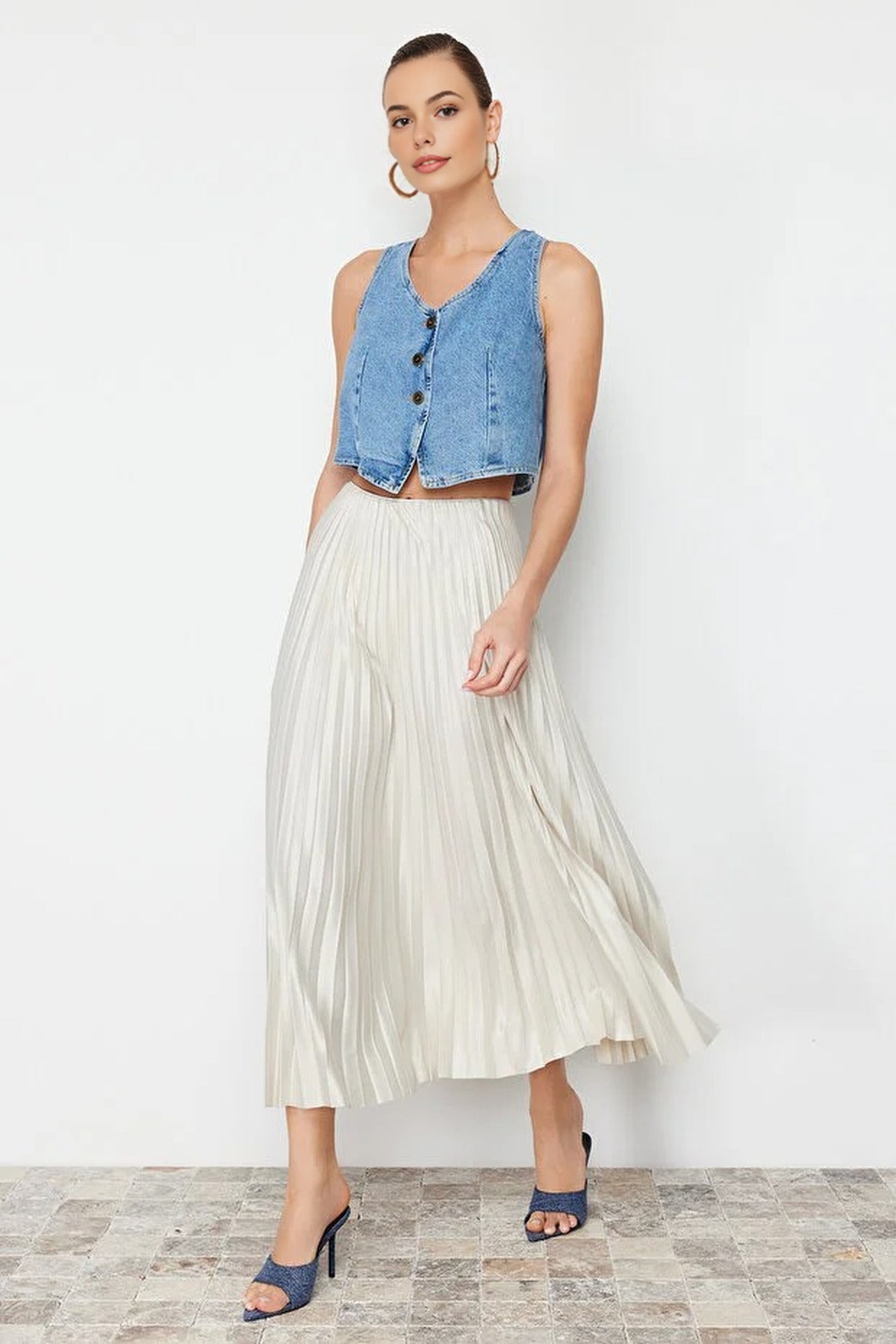 Pleated Maxi Stretch Knit Skirt
