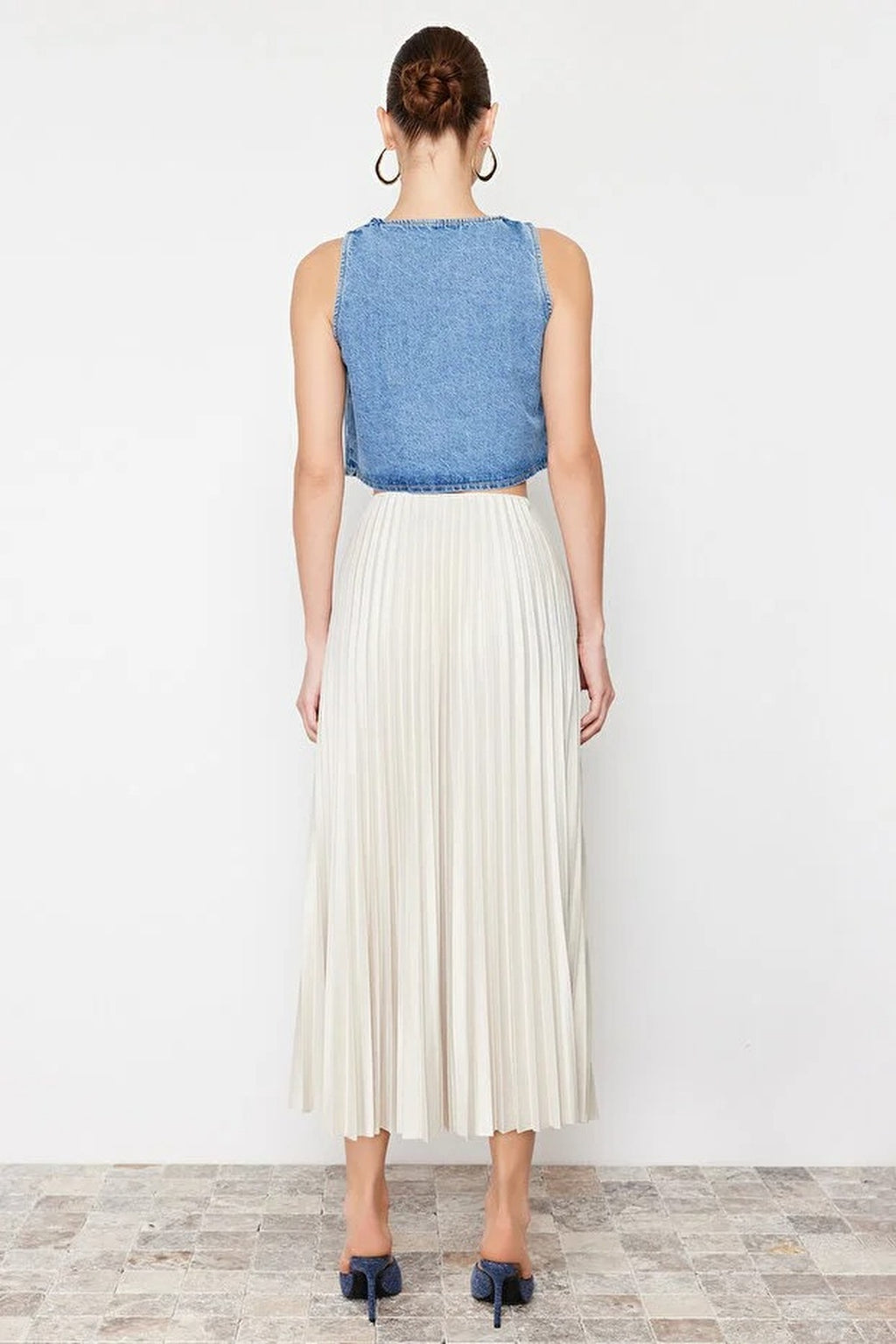 Pleated Maxi Stretch Knit Skirt