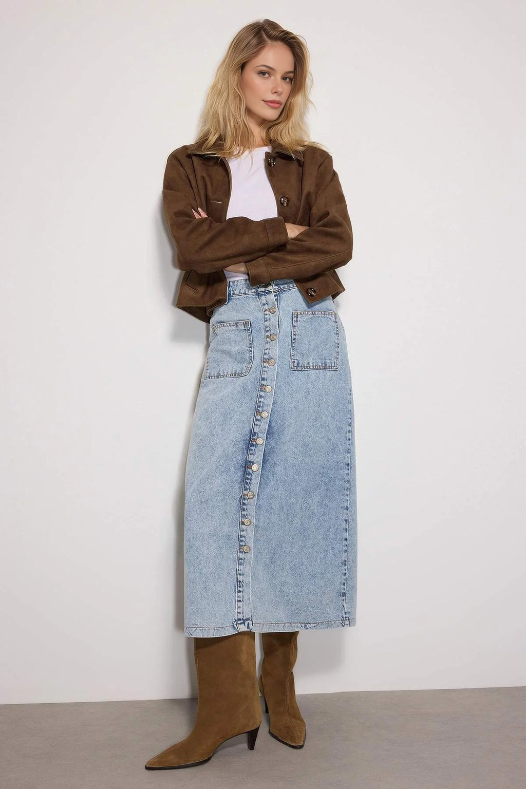 Double Pocket High Waist Maxi Denim Skirt with Button Detail