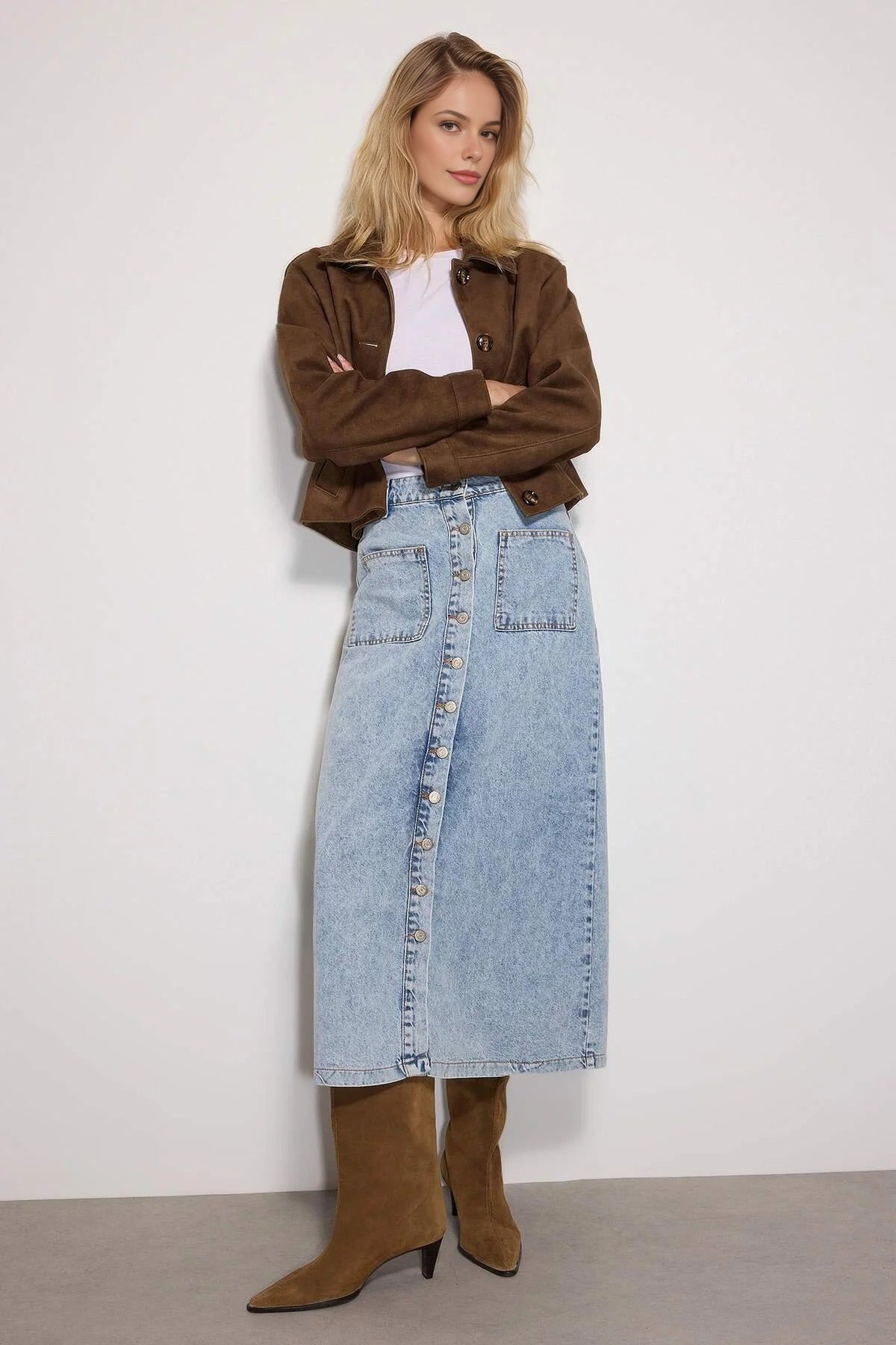 Double Pocket High Waist Maxi Denim Skirt with Button Detail