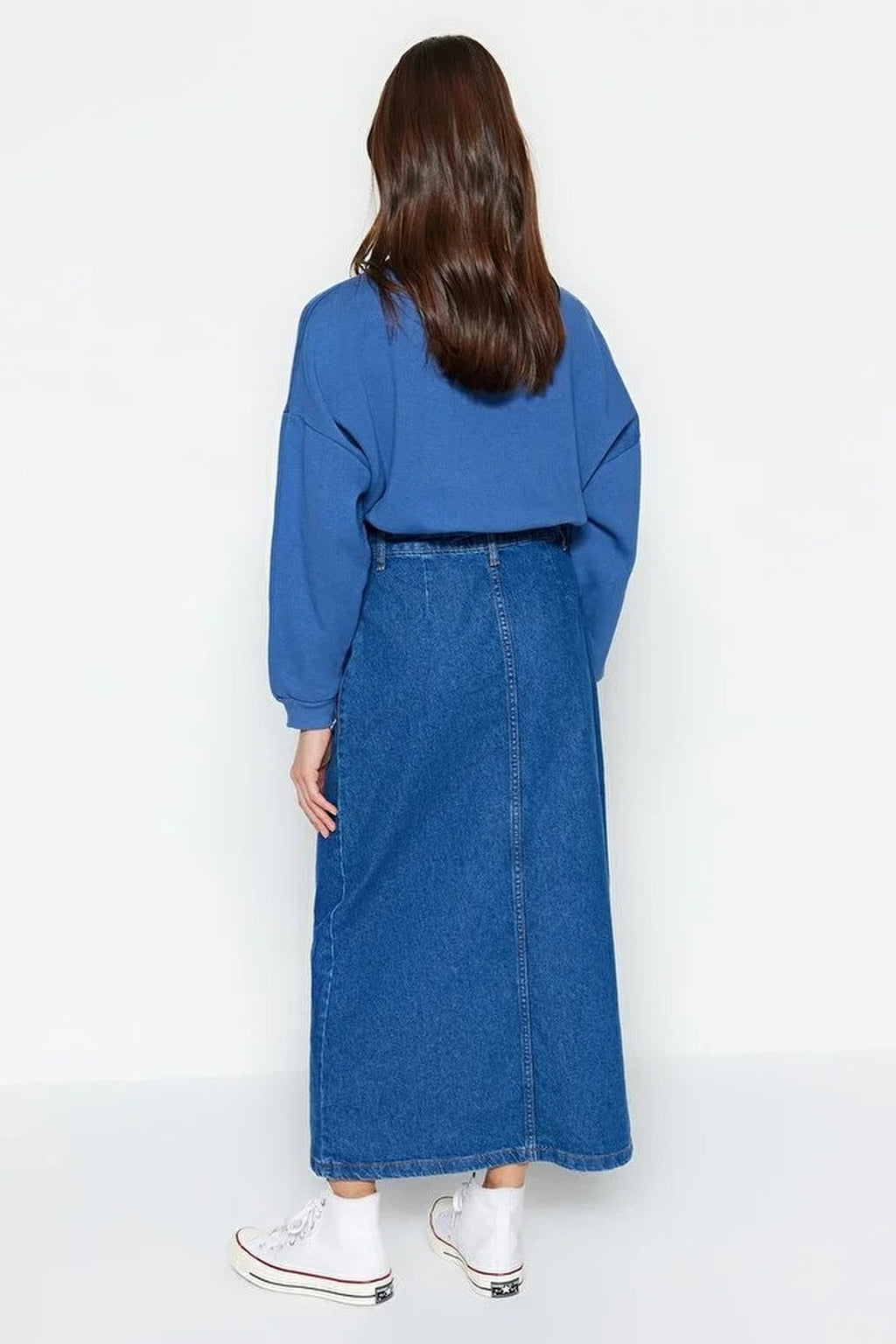 Double Pocket High Waist Maxi Denim Skirt with Button Detail