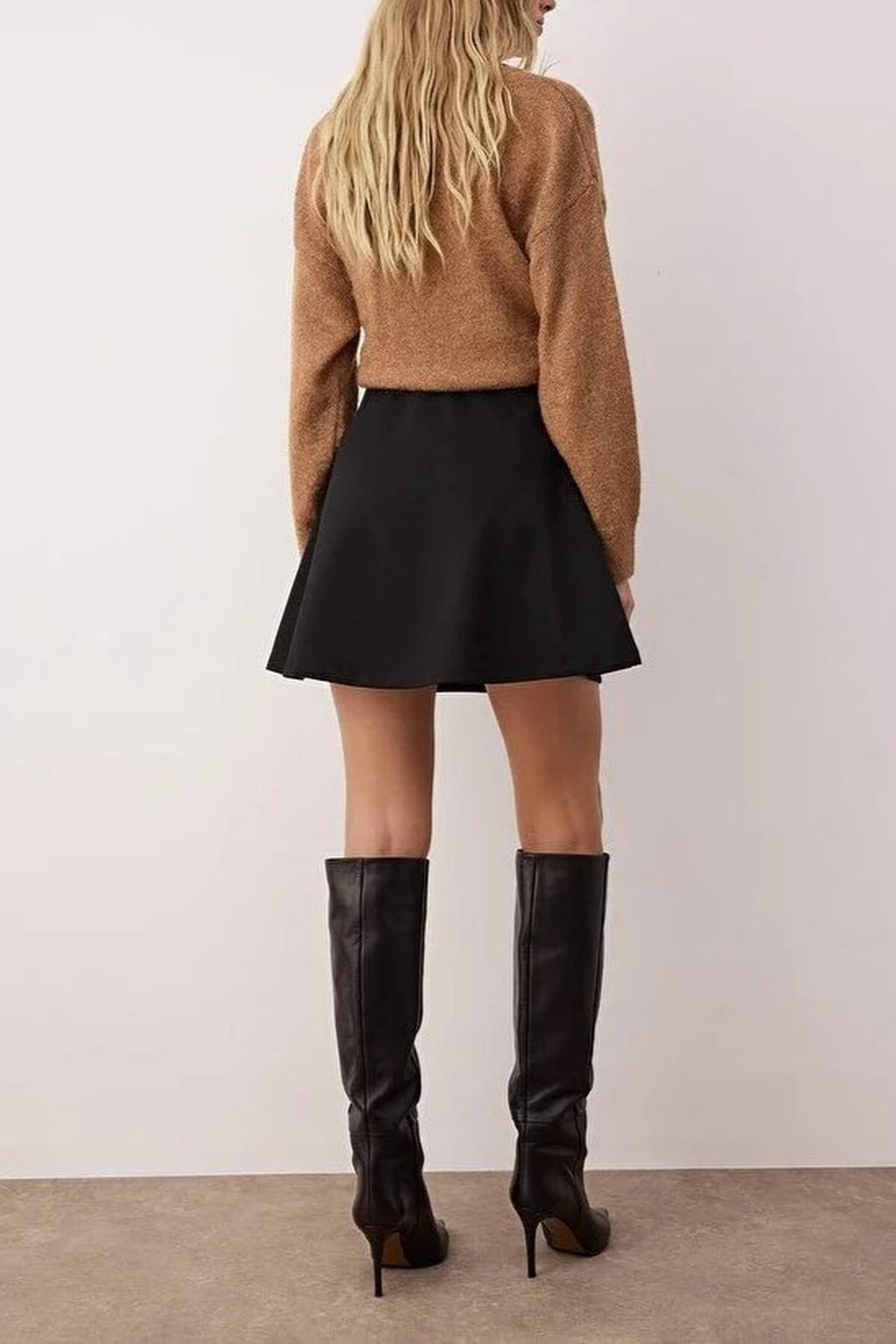 A-line Knit Mini Skirt with Buttons