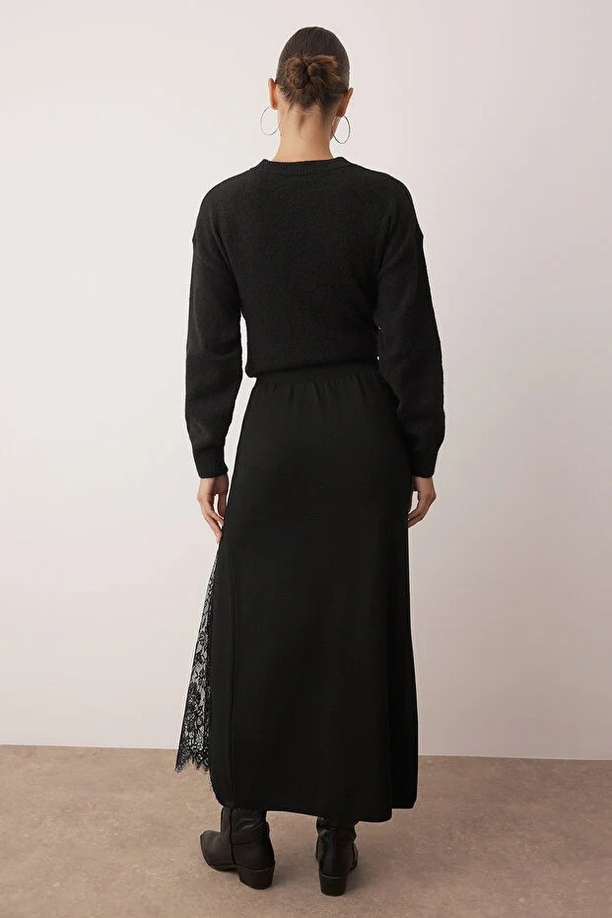 Knit Maxi Skirt with Lace Slit Detail