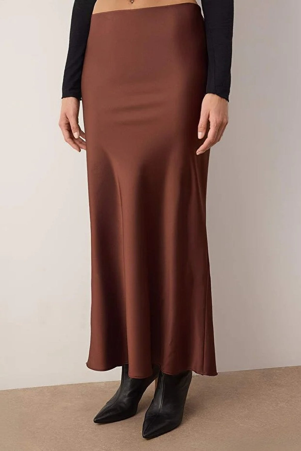 Fish Cut Satin Maxi Length Woven Skirt