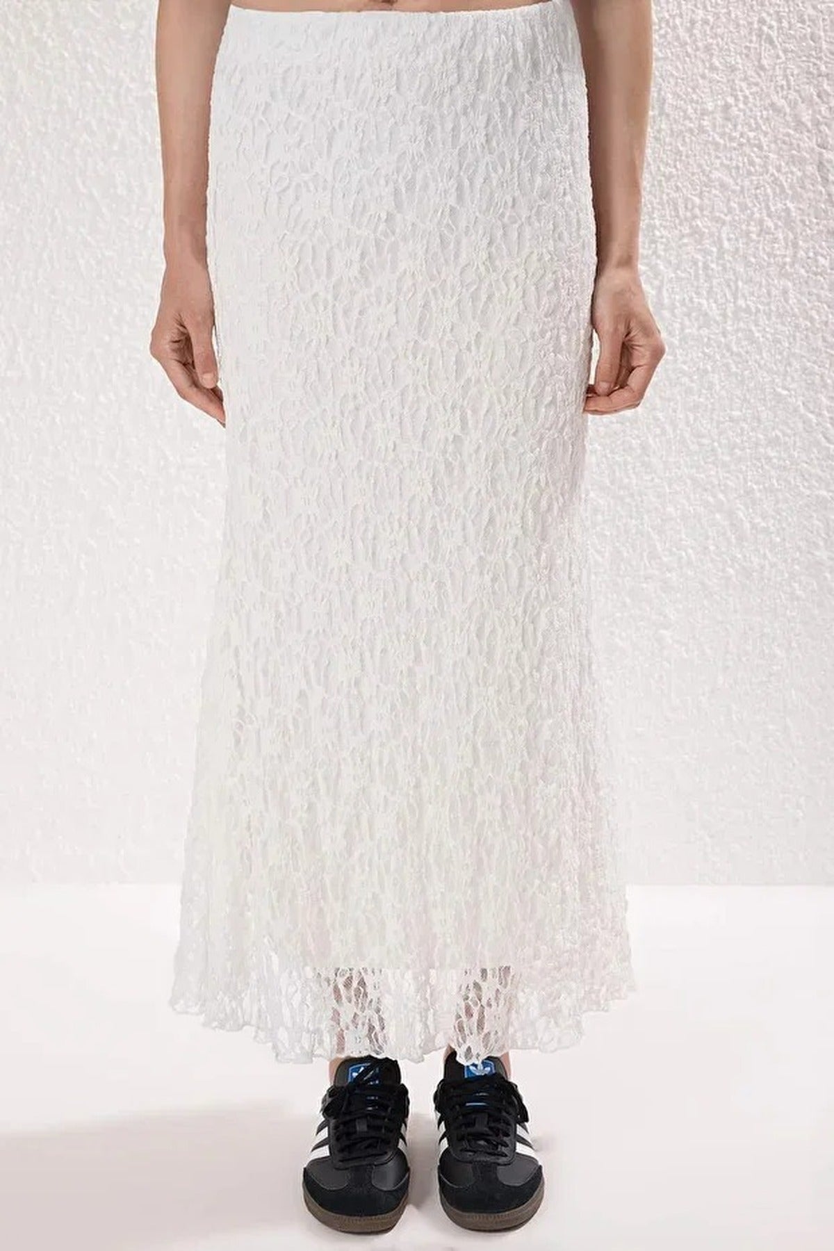 Skater Lace Midi Stretch Knit Skirt