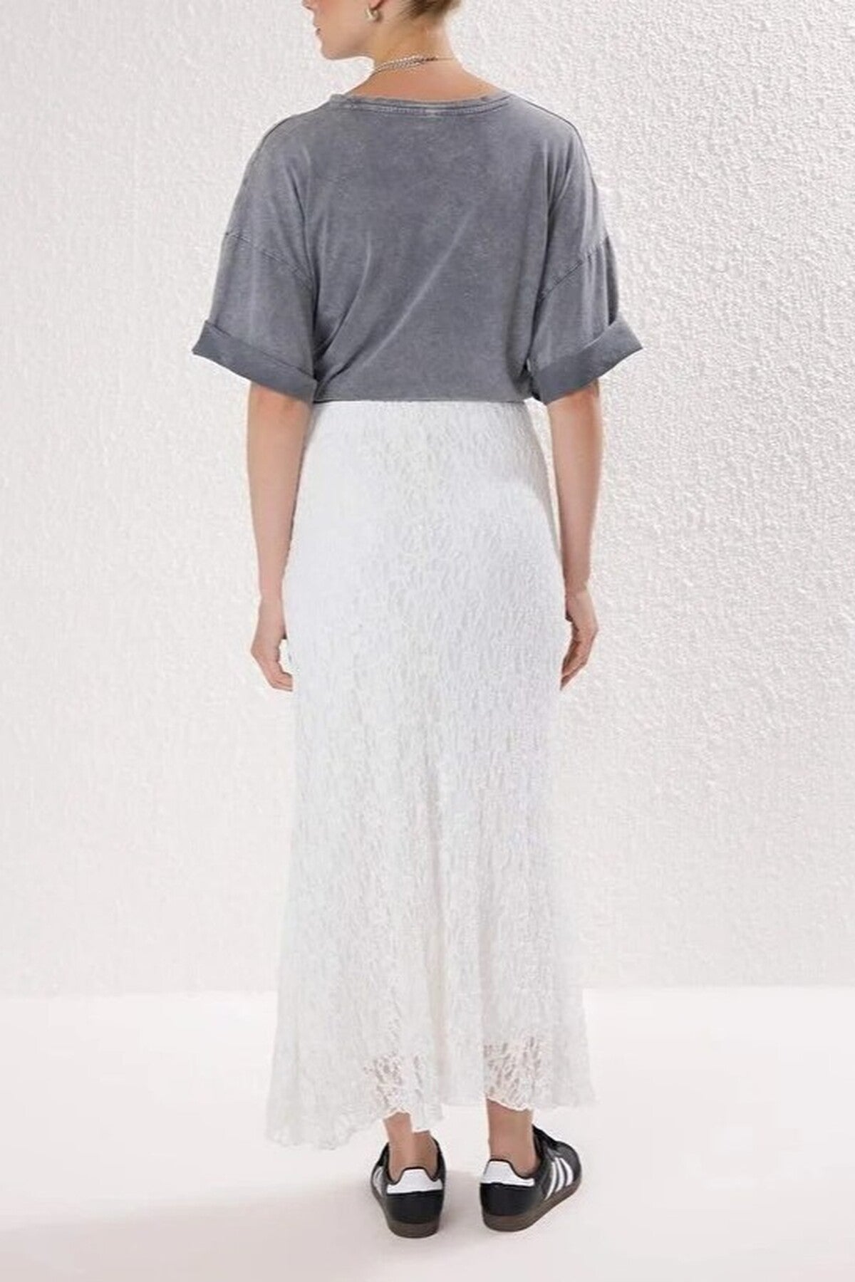 Skater Lace Midi Stretch Knit Skirt