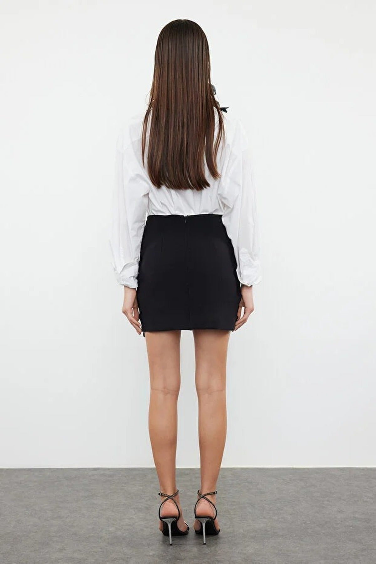 Woven Skirt with Flowers Detail