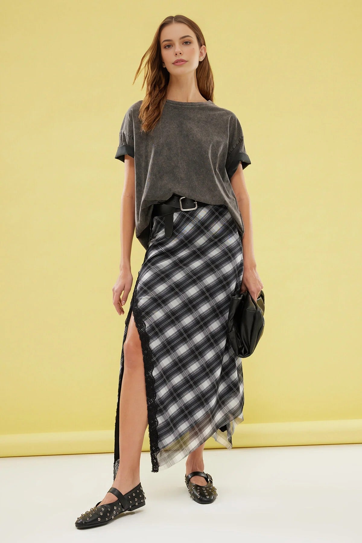 Elastic Skirt with Argyle Pattern & Tulle Lace Detail