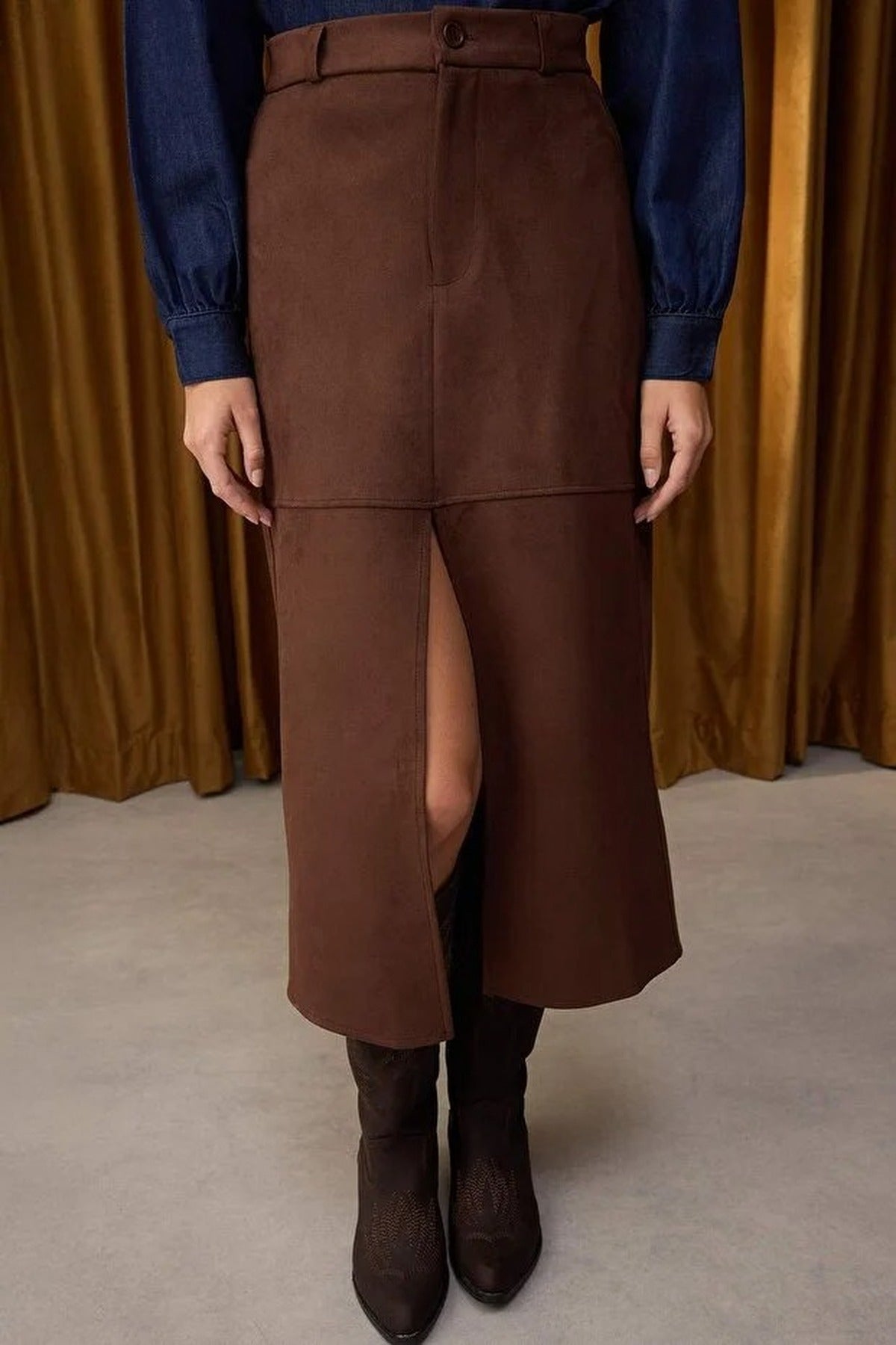 Suede A-line Maxi Knit Skirt with Button and Zipper