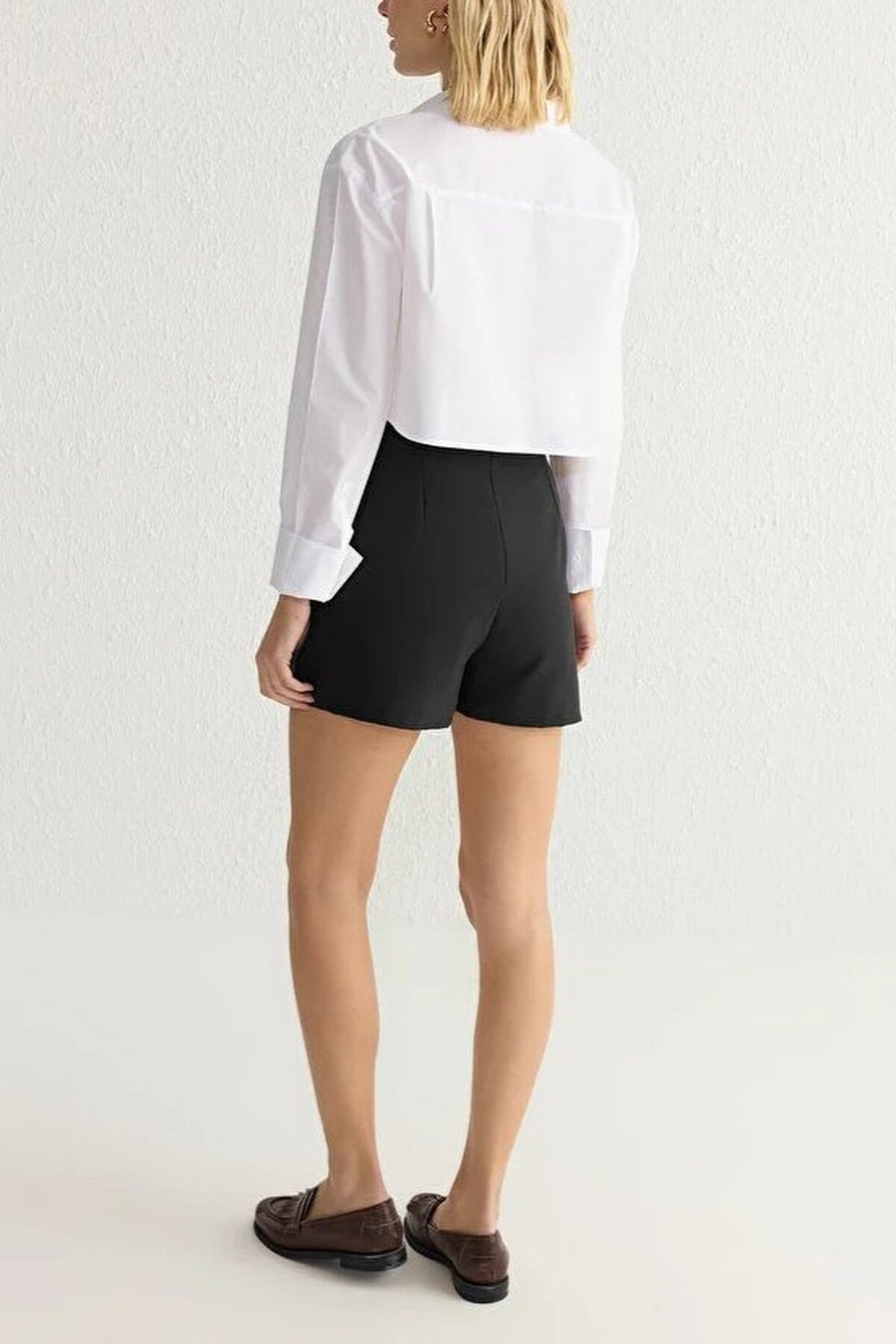 Pleated Woven Short Skirt